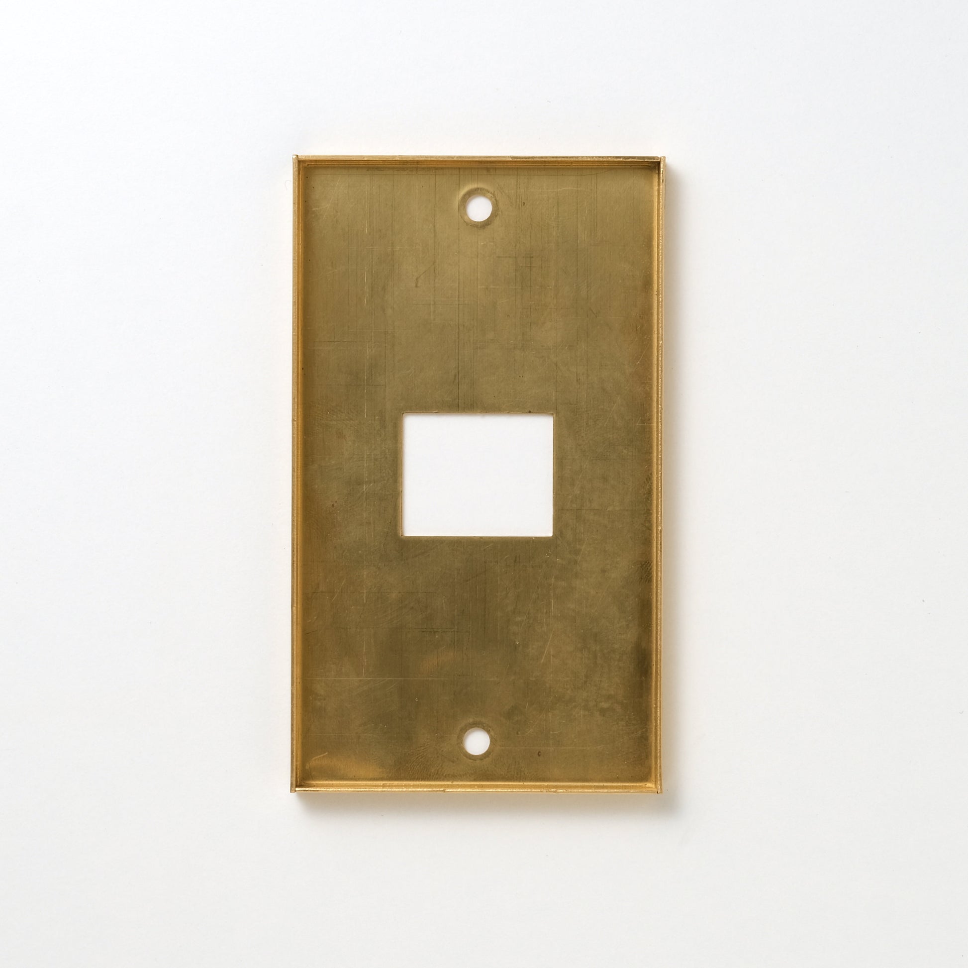 コンセンティック 真鍮ヘアライン プレート1連1口用