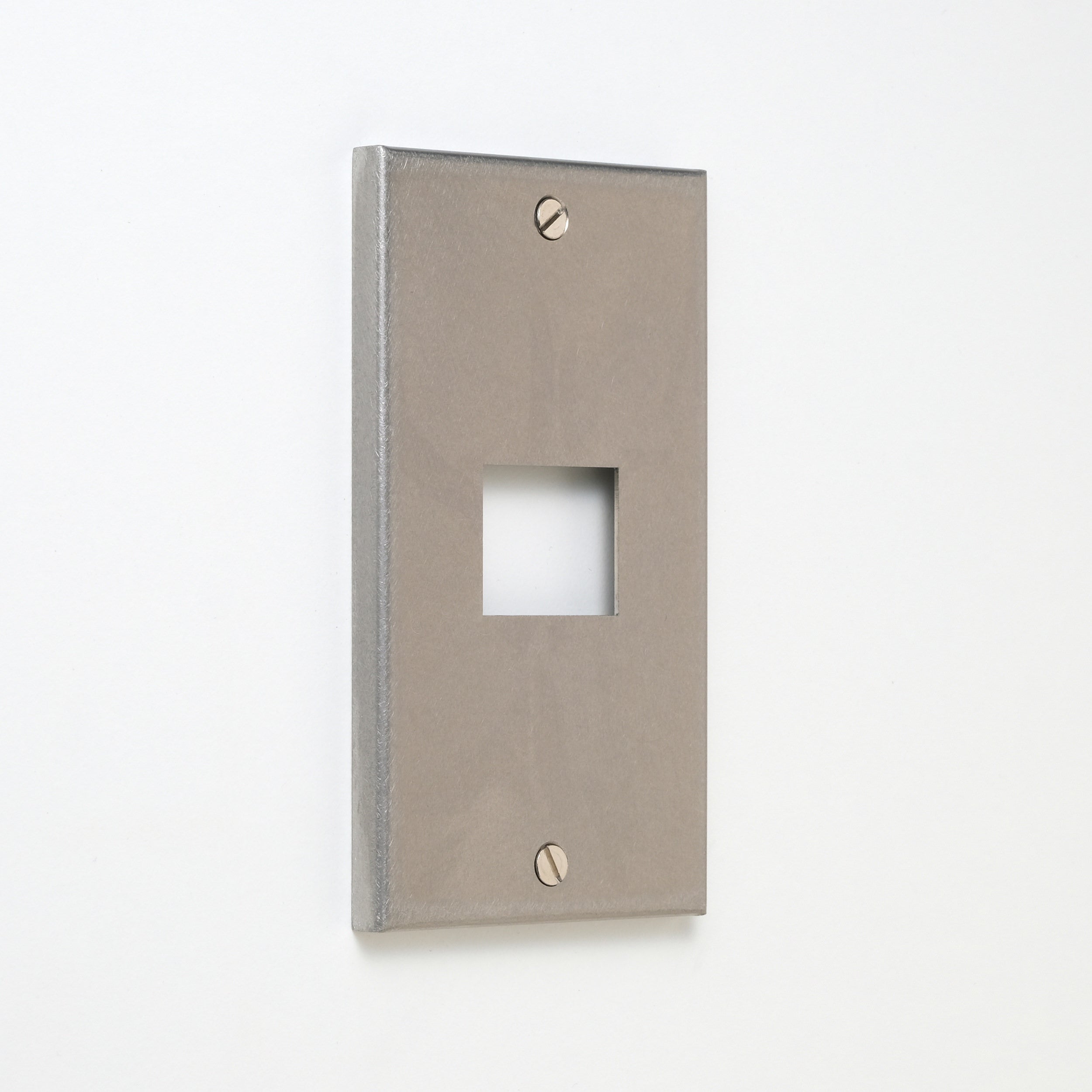 コンセンティック ステンレスバイブレーション プレート1連1口用