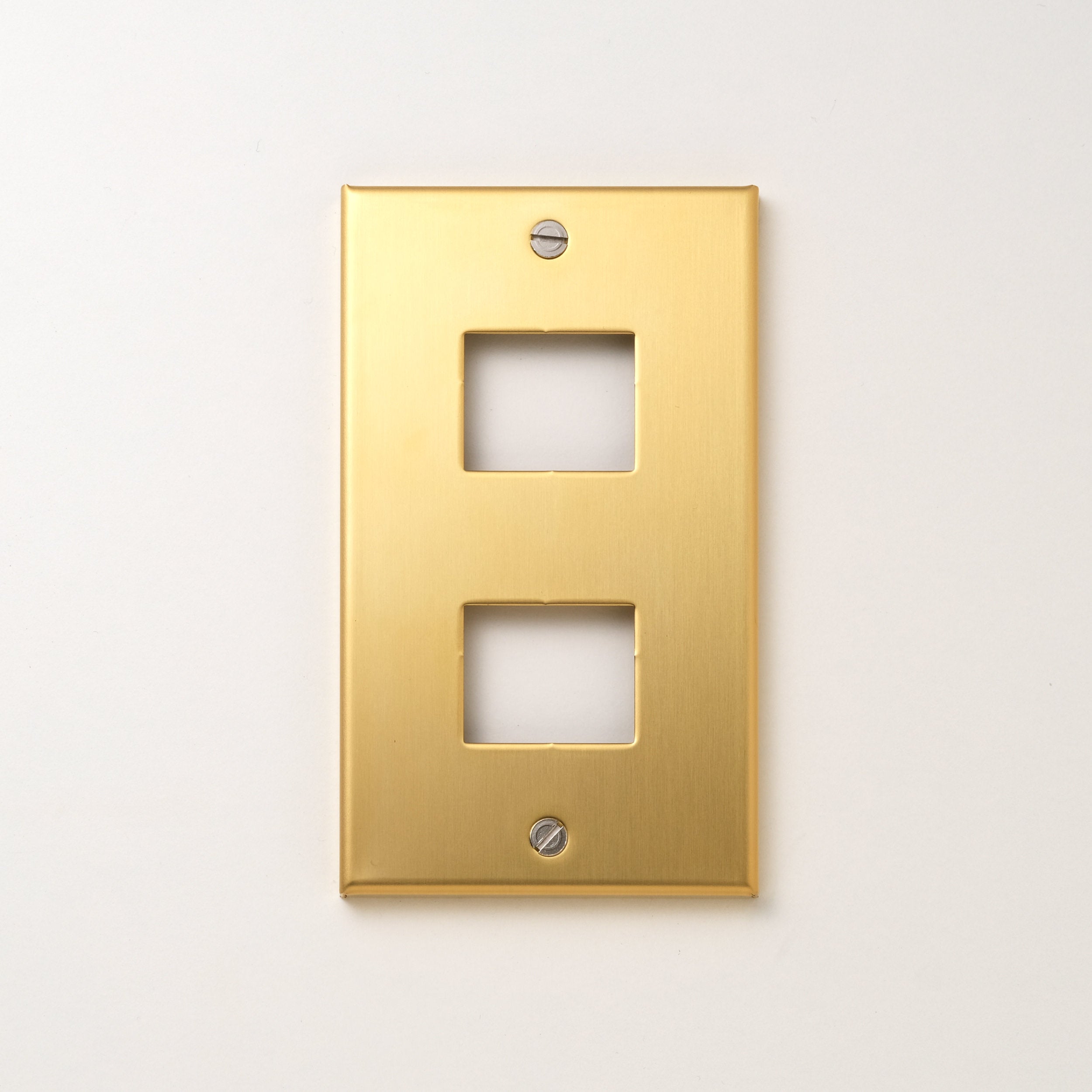 コンセンティック 真鍮素地 プレート1連2口用