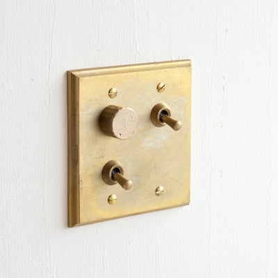 フタガミ スイッチ 真鍮 2連 2トグル+LED調光器