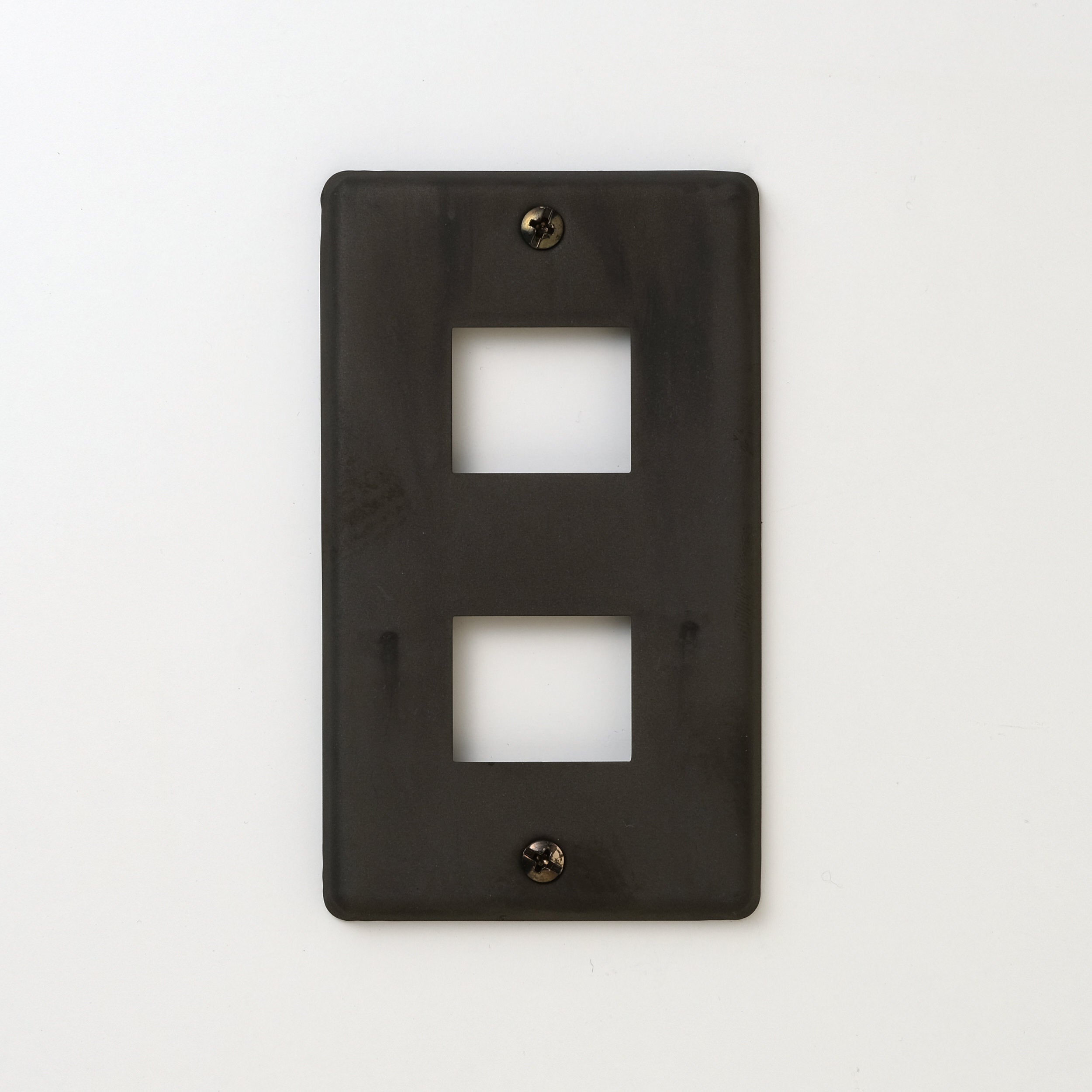 Metalist オリジナル  ステンレス黒染 プレート1連2口用