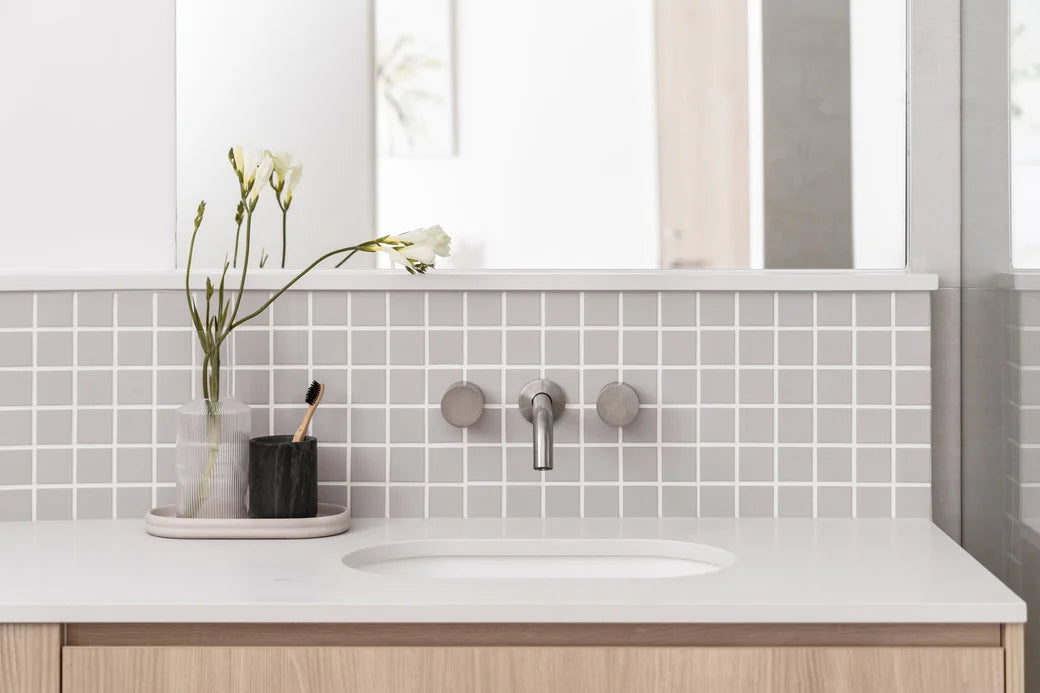 2025年の水栓トレンド | 最新のミニマルデザイン水栓＆エコ水栓