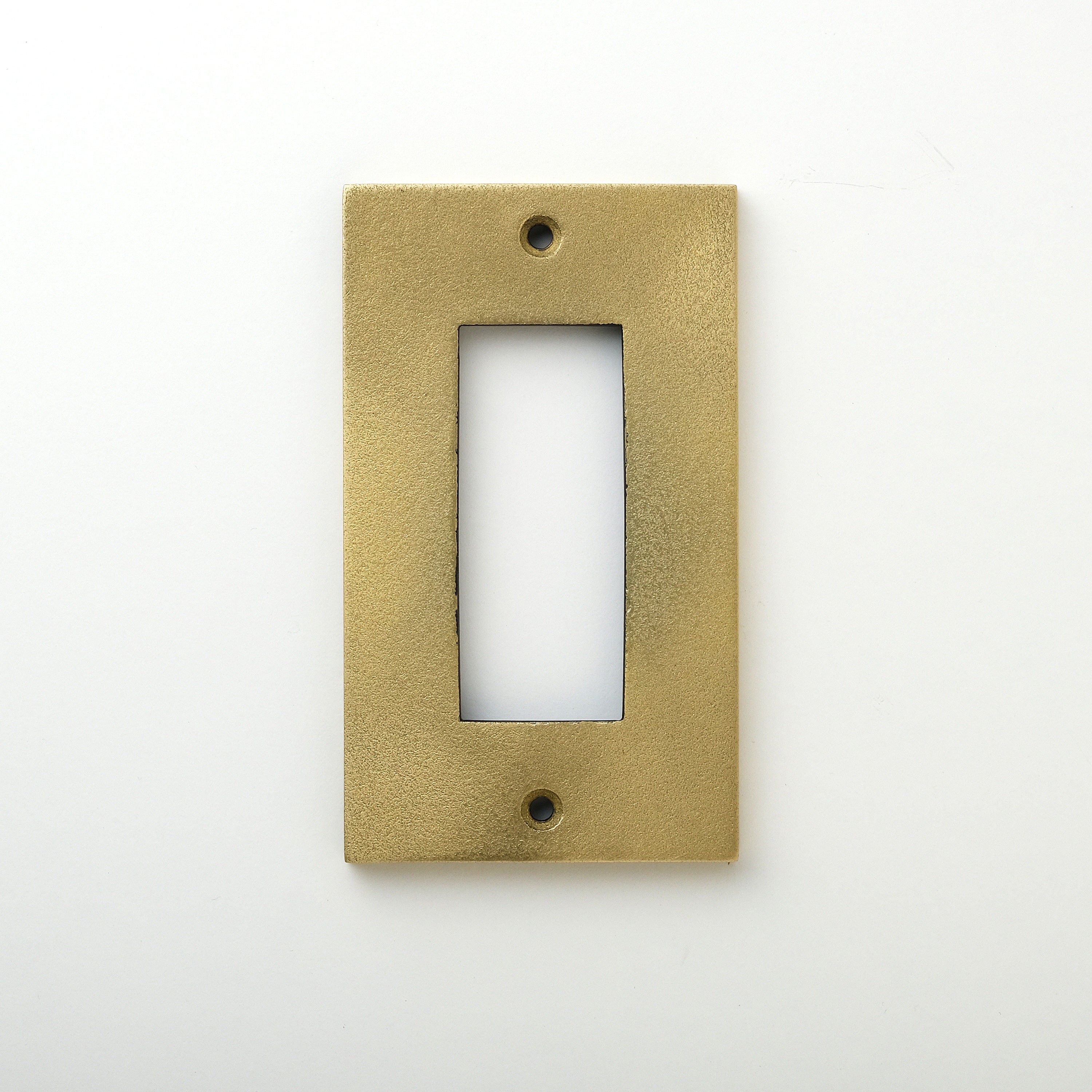 METAL PLATE 鋳肌 真鍮 1連3口