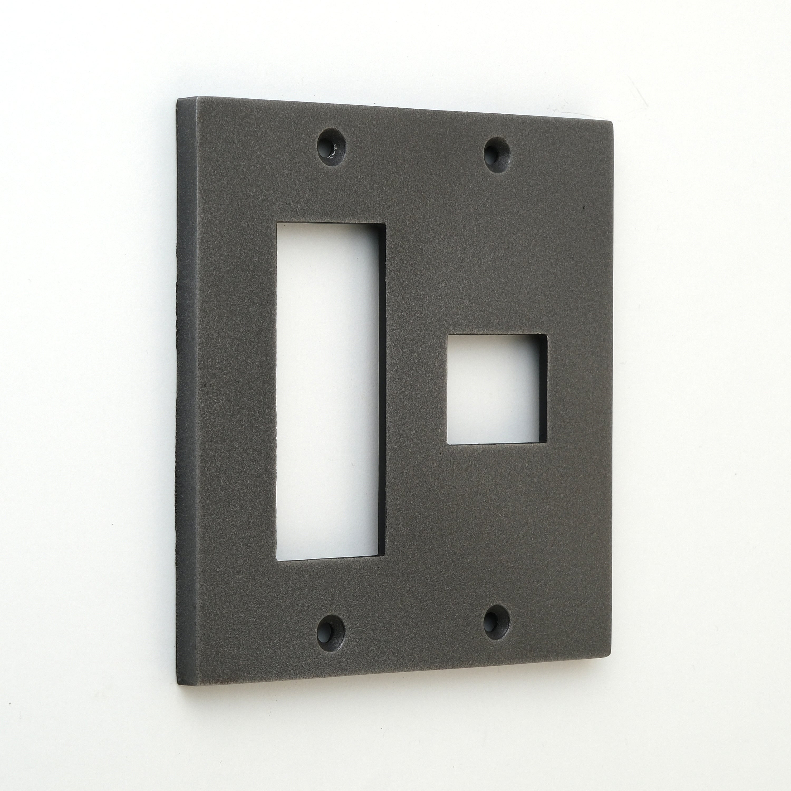 METAL PLATE 鋳肌 鉄 2連1口＋三口