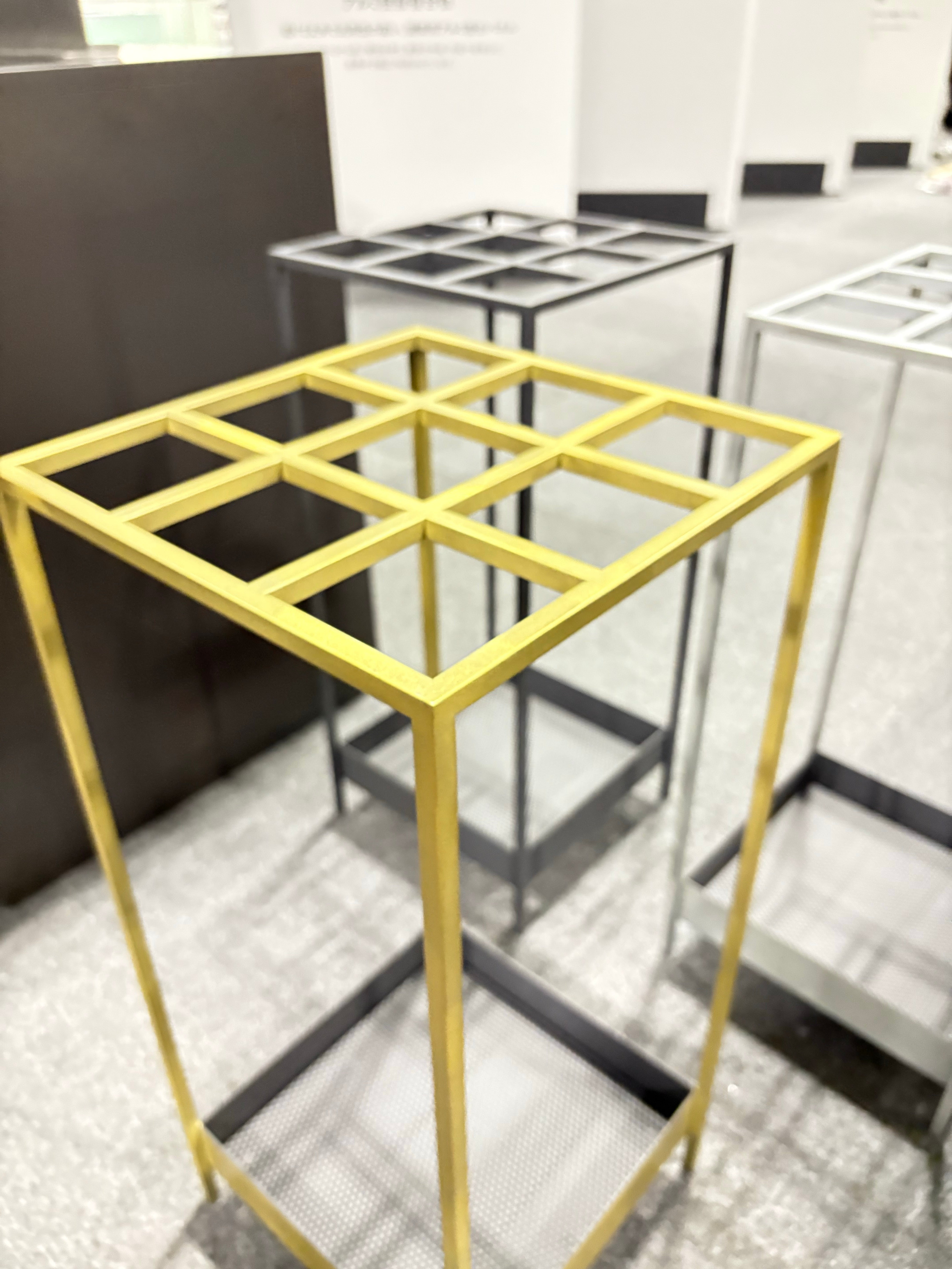 グリッドスタンド（組子傘立て）