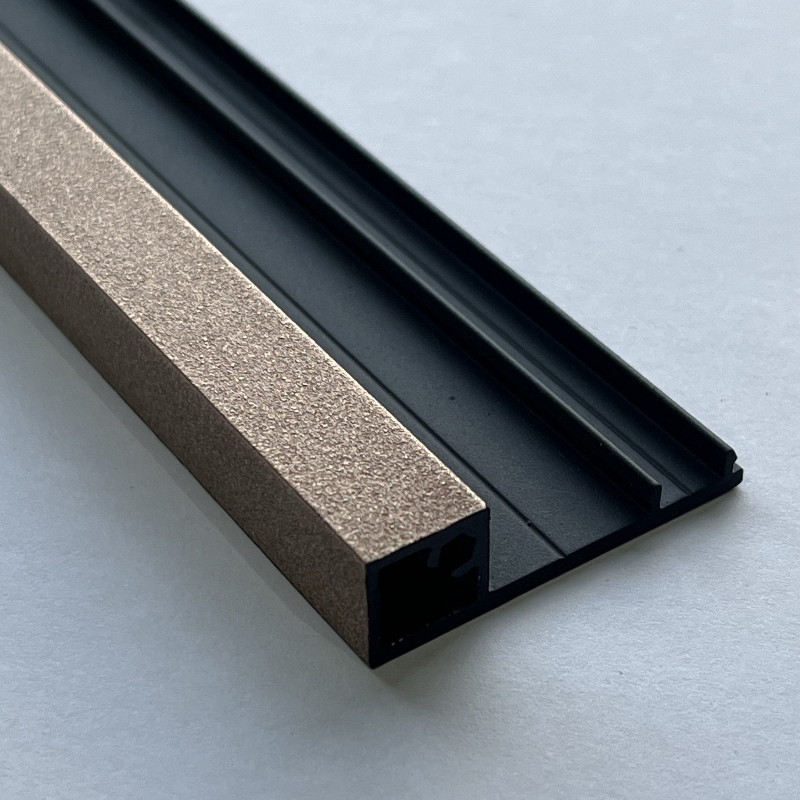 サッシフレーム