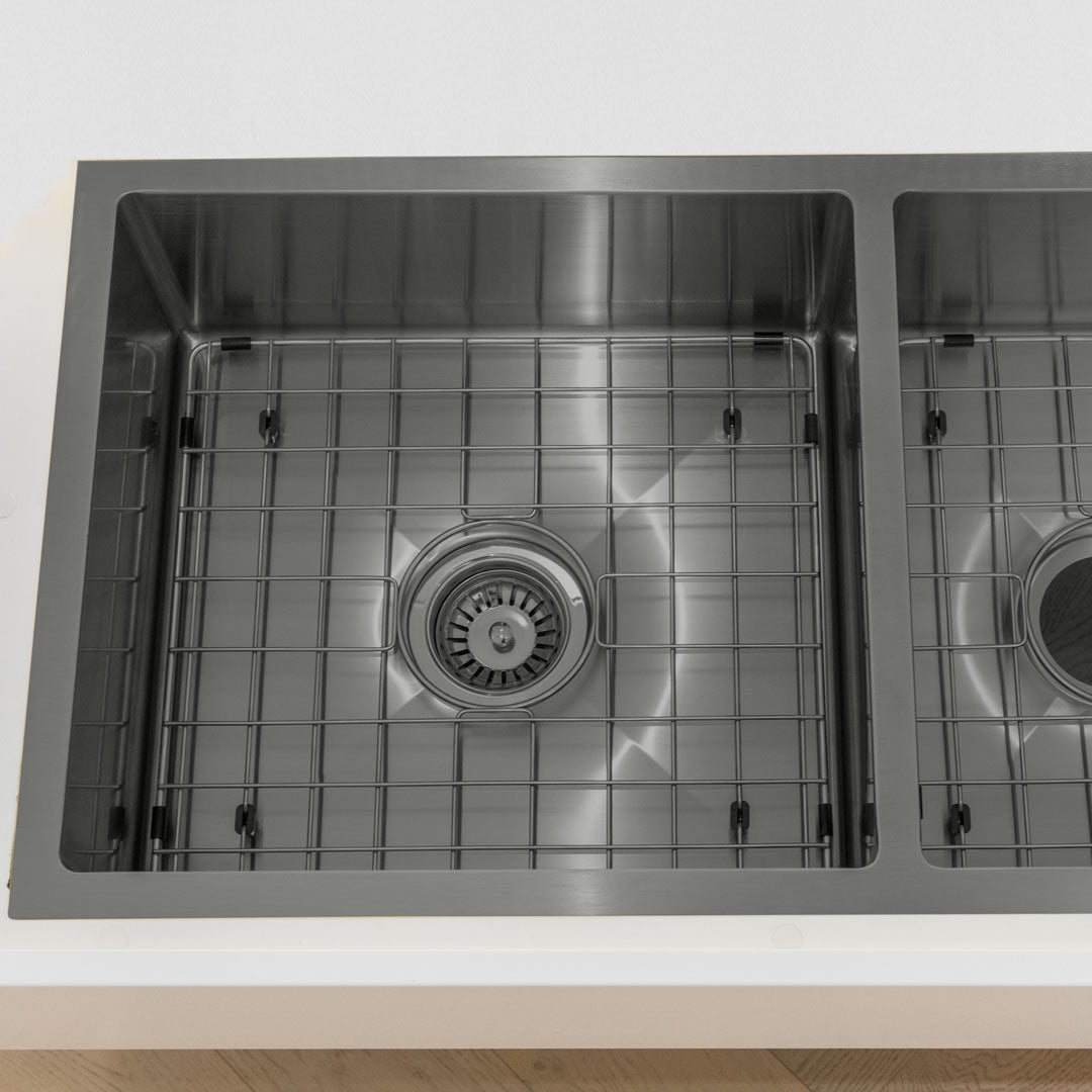 オンタリオ/ジャイ・シンクプロテクター ガンメタル