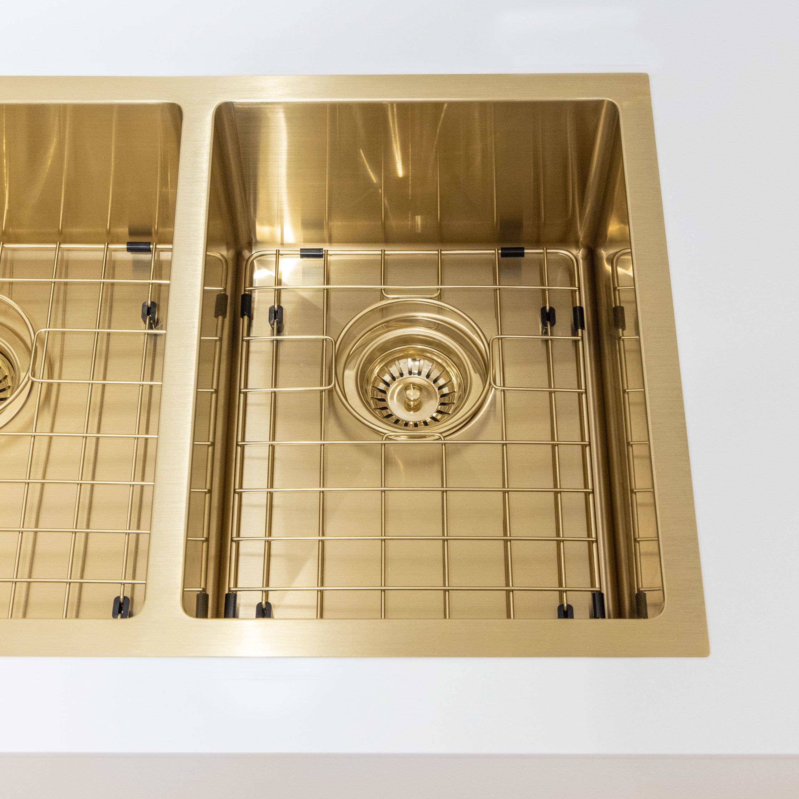 ヴィータ・Bシンクプロテクター 真鍮