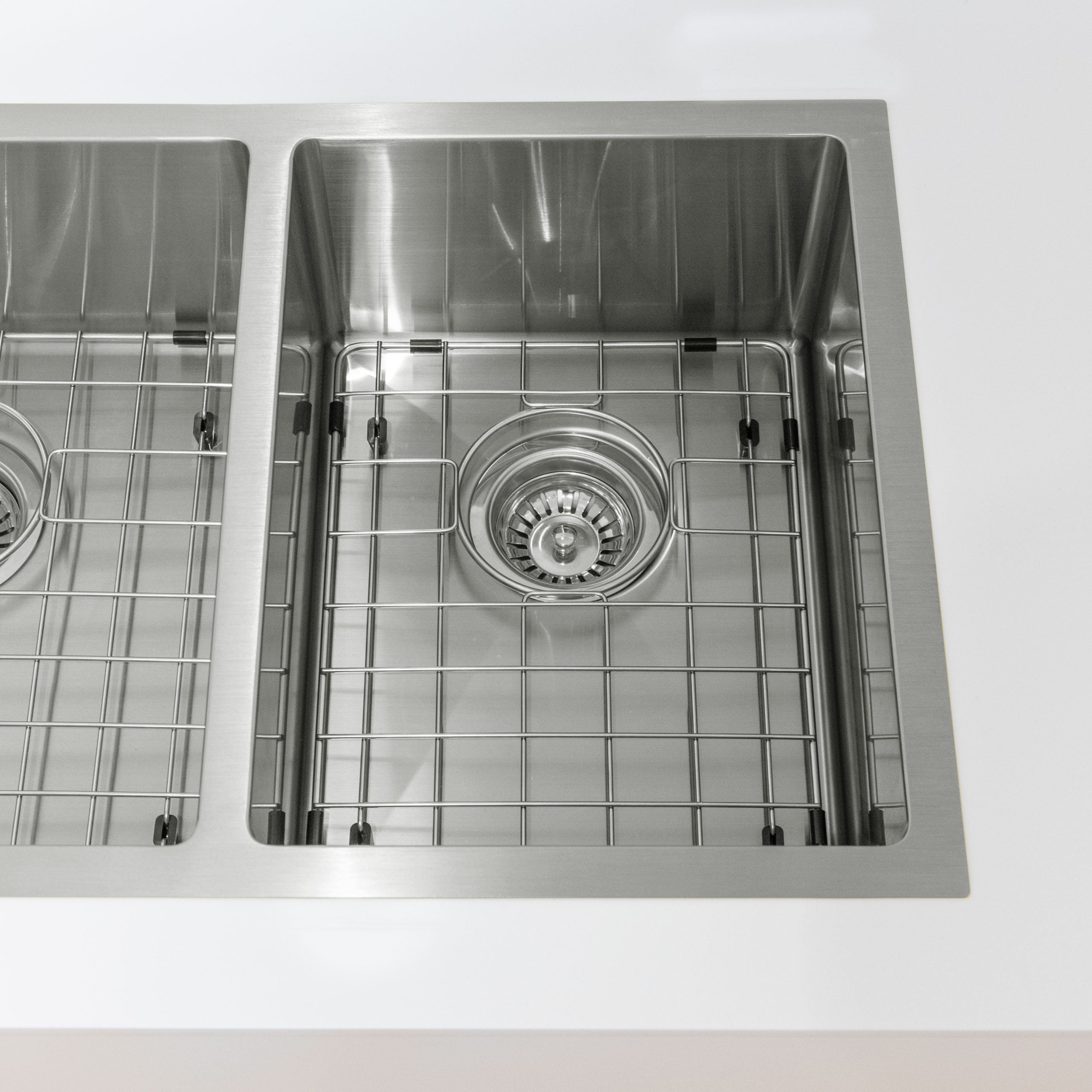 ヴィータ・Bシンクプロテクター ステンレススチール