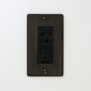 ステンレス（黒染）プレート <br>+ NK 埋込アースターミナル付接地15A、20Aコンセント 125V　ブラック