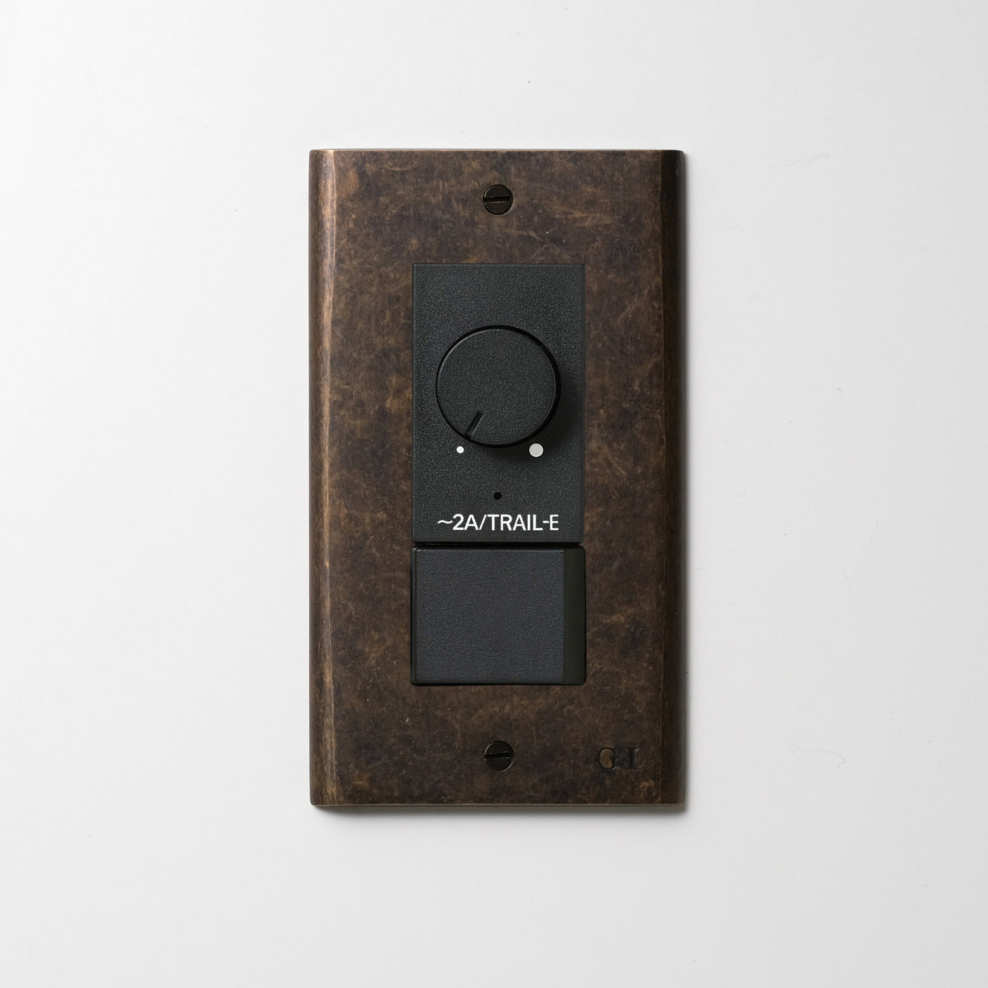 真鍮（エイジング）プレート <br>+ NK 逆位相制御方式ライトコントロール＋片切、3路スイッチ　 ブラック