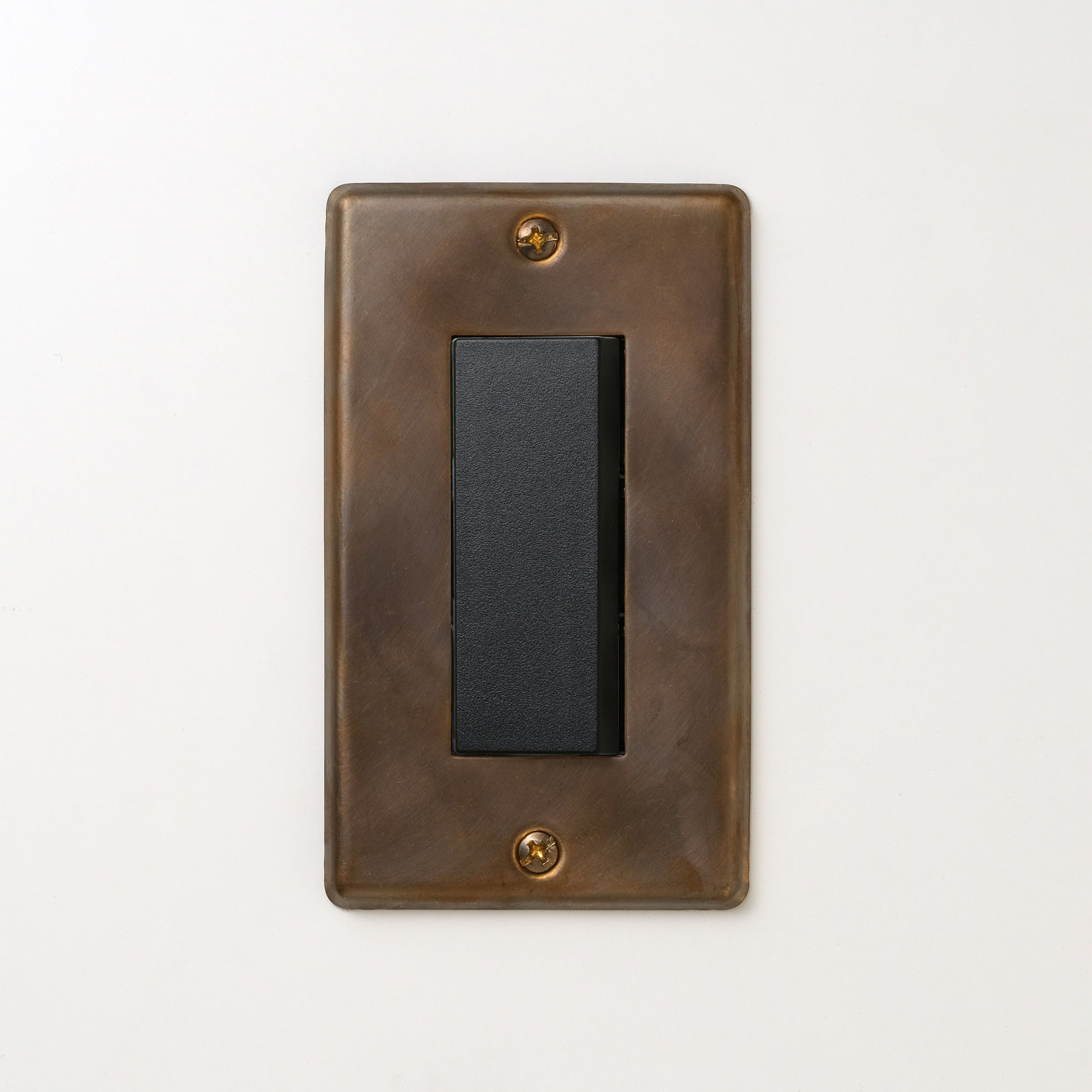 真鍮（燻し） プレート <br>+ NK スイッチシングル ブラック