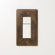 真鍮（燻し） プレート <br>+ NK スイッチダブル ホワイト