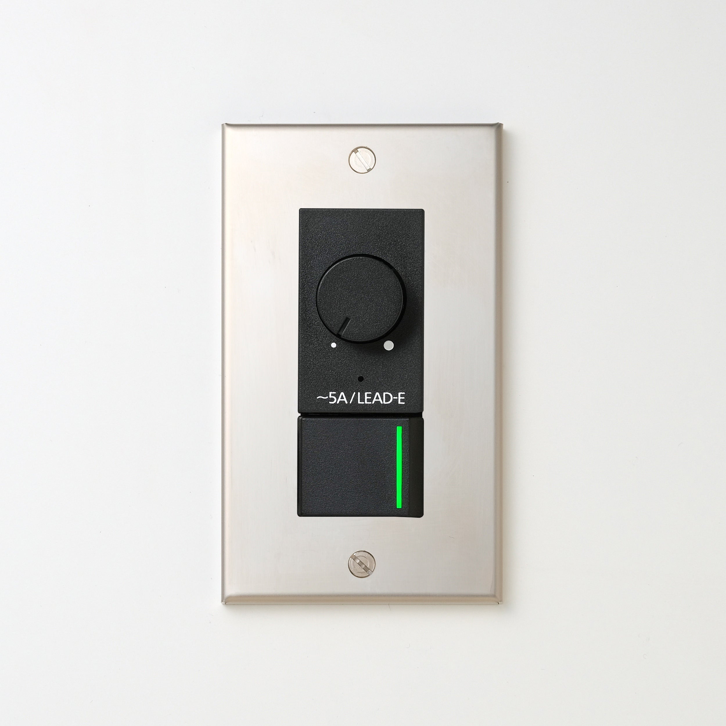 ステンレス素地 プレート <br>+ NK 正位相制御方式ライトコントロール＋片切、3路ガイドランプ（グリーン）スイッチ　 ブラック