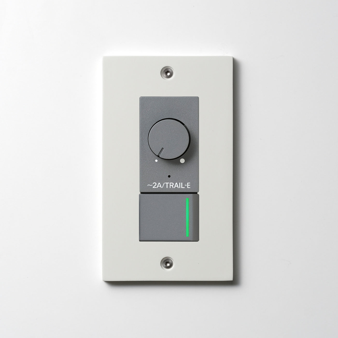 アルミダイキャスト（ホワイト）プレート  <br>+ NK 逆位相制御方式ライトコントロール＋片切、3路ガイドランプ（グリーン）スイッチ　 グレー