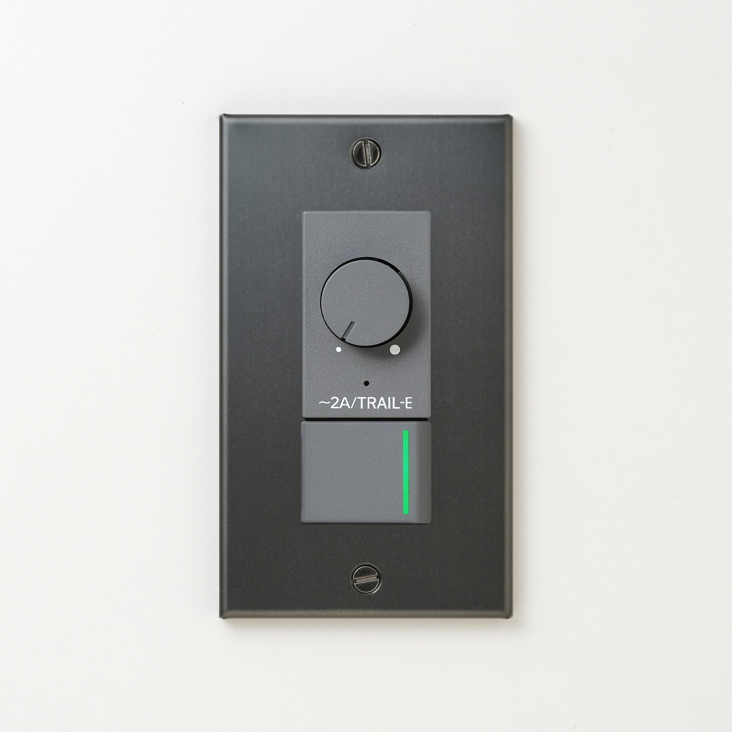 ステンレス（マットブラック）プレート <br>+ NK 逆位相制御方式ライトコントロール＋片切、3路ガイドランプ（グリーン）スイッチ　 グレー