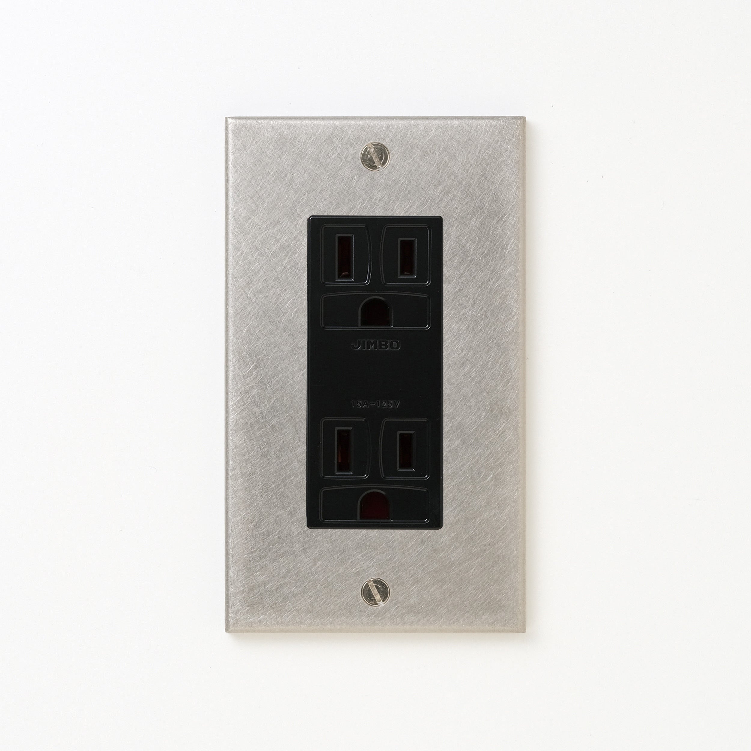 ステンレス（バイブレーション）プレート <br>+ NK 埋込接地（アース）ダブルコンセント　ブラック