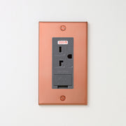 銅色（マット） プレート <br>+ NK 埋込アースターミナル付接地15A、20Aコンセント 250V　グレー
