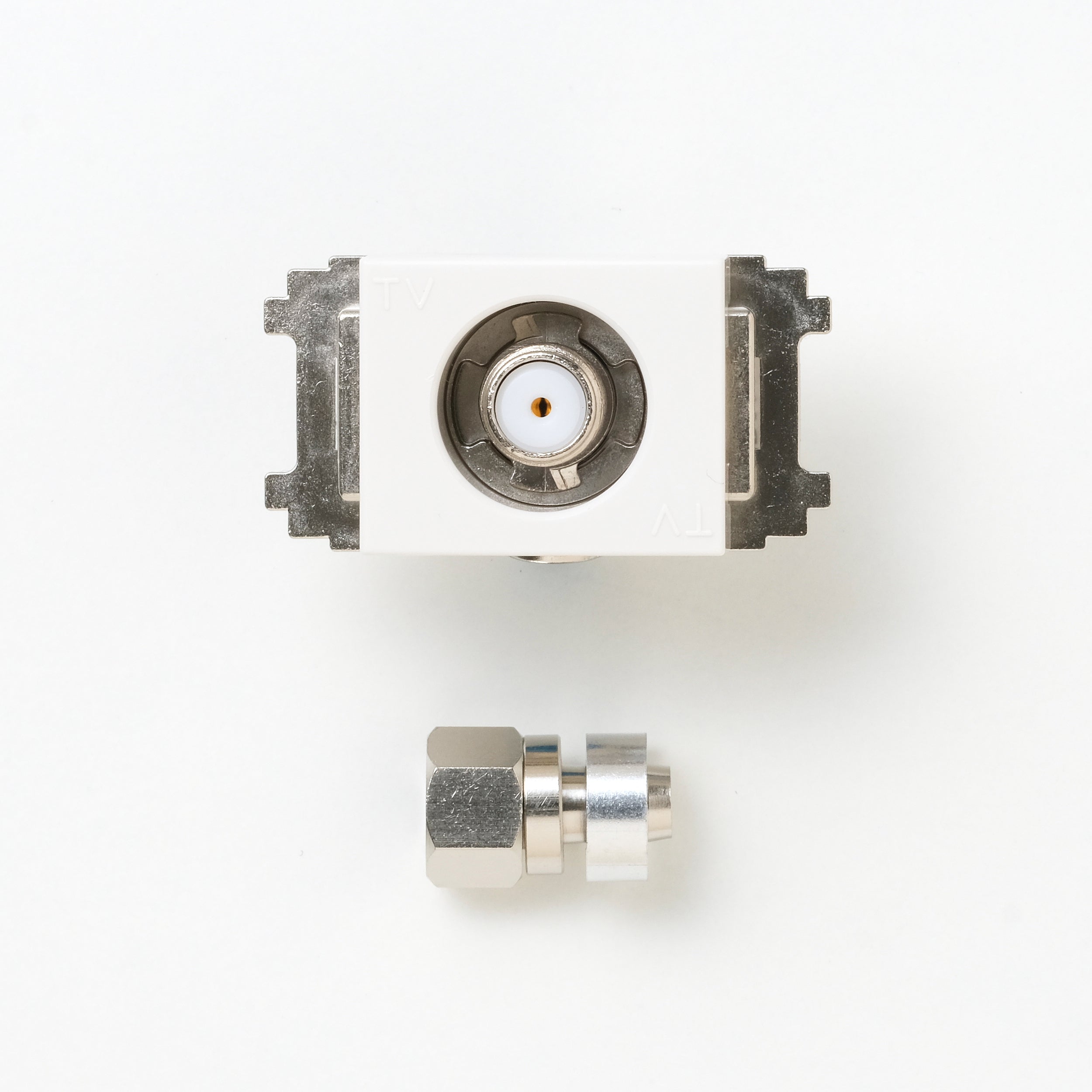 NKシリーズ　新4K8K衛星放送対応　埋込小型高シールドテレビ端子　ホワイト