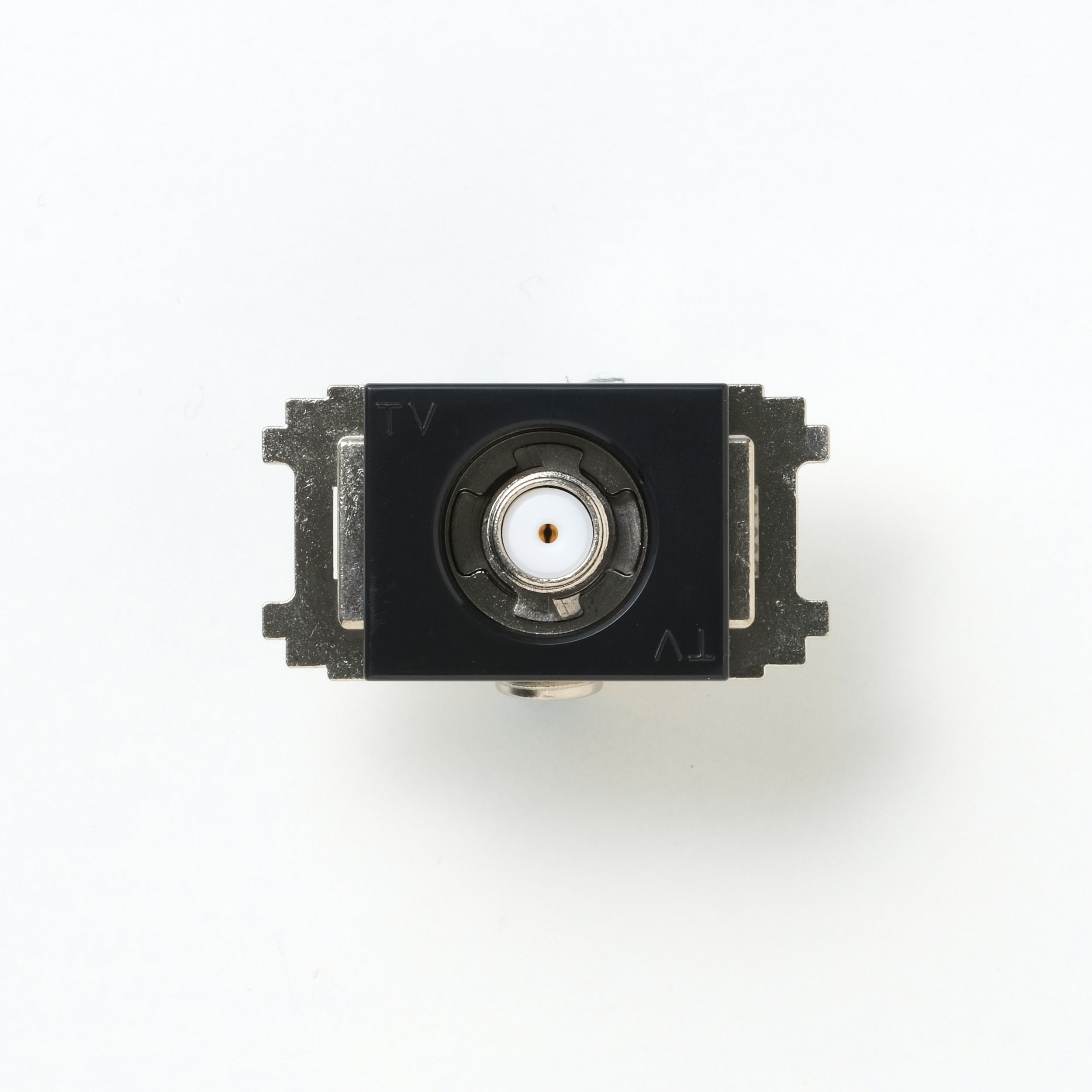 NKシリーズ　新4K8K衛星放送対応　埋込小型高シールドテレビ端子　ブラック