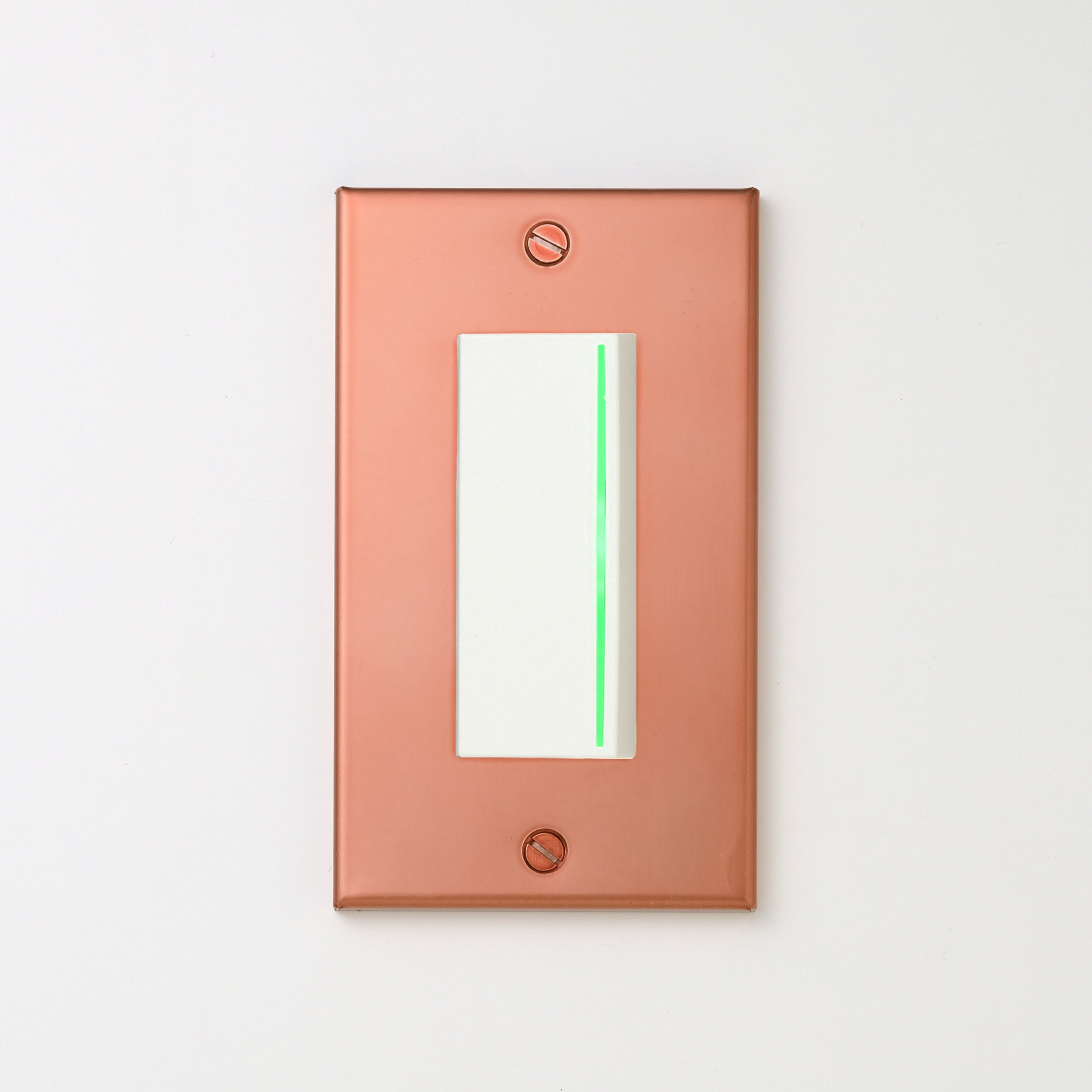 銅色（マット） プレート <br>+ NK 片切、3路ガイドランプ（グリーン）付スイッチシングル  ホワイト