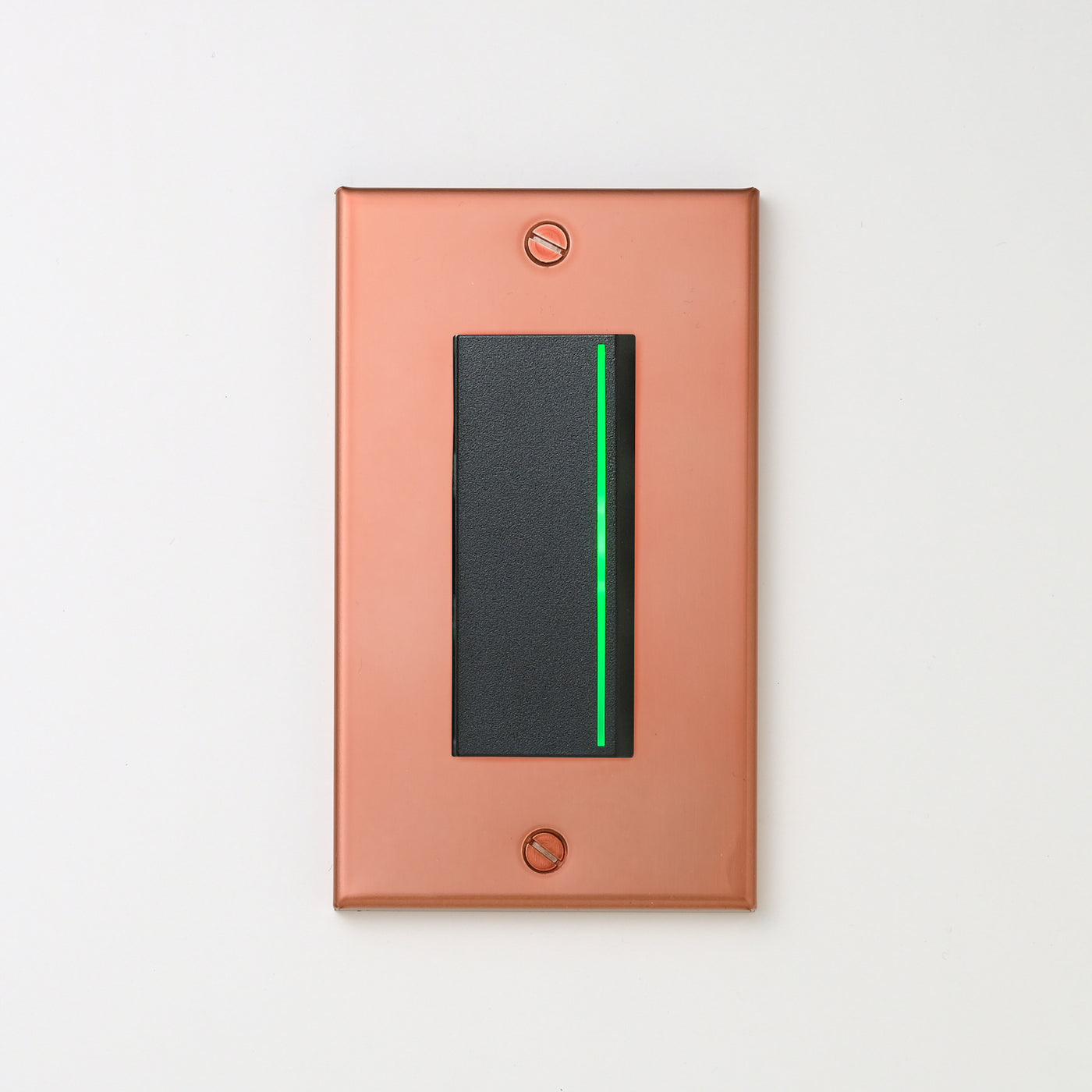 銅色（マット） プレート <br>+ NK 片切、3路ガイドランプ（グリーン）付スイッチシングル  ブラック