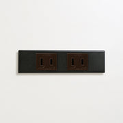 ステンレス（マットブラック）家具用プレート<br>+ NK 埋込コンセント チョコ ×２