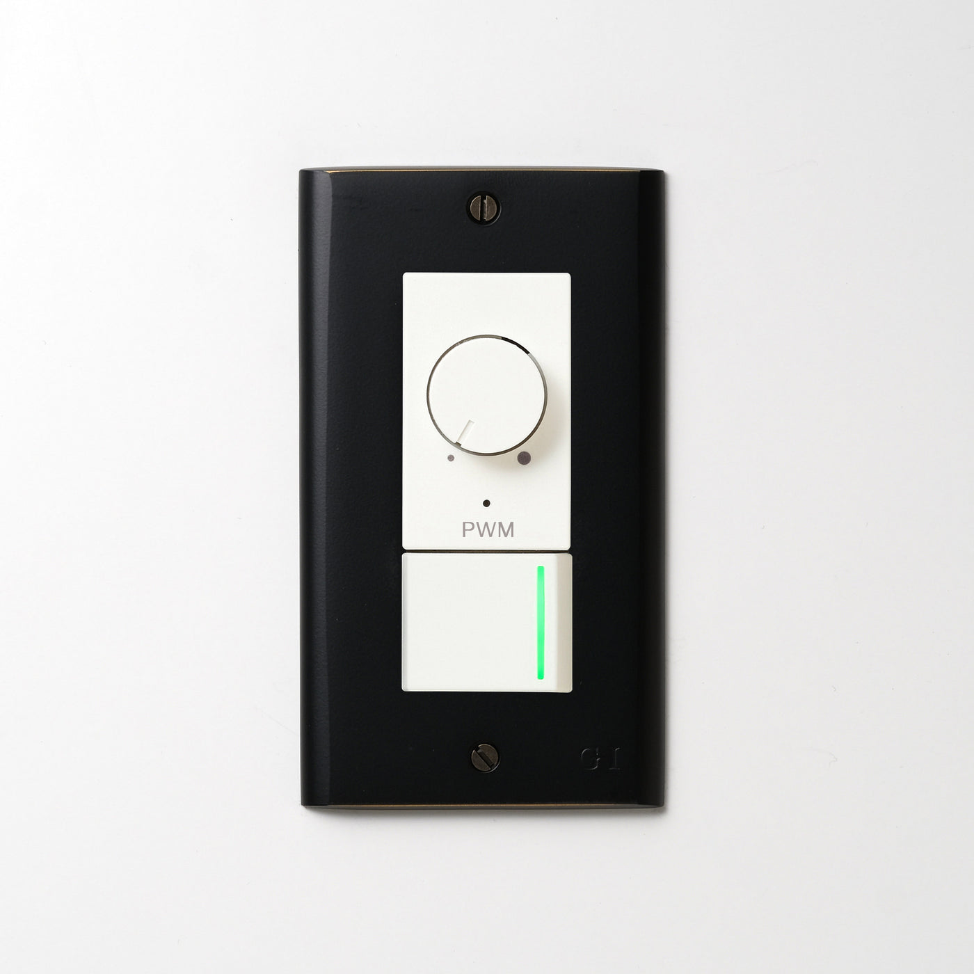 真鍮（マットブラック塗装）プレート <br>+ NK PWM制御方式(1ch)ライトコントロール＋片切、3路ガイドランプ（グリーン）スイッチ　 ホワイト