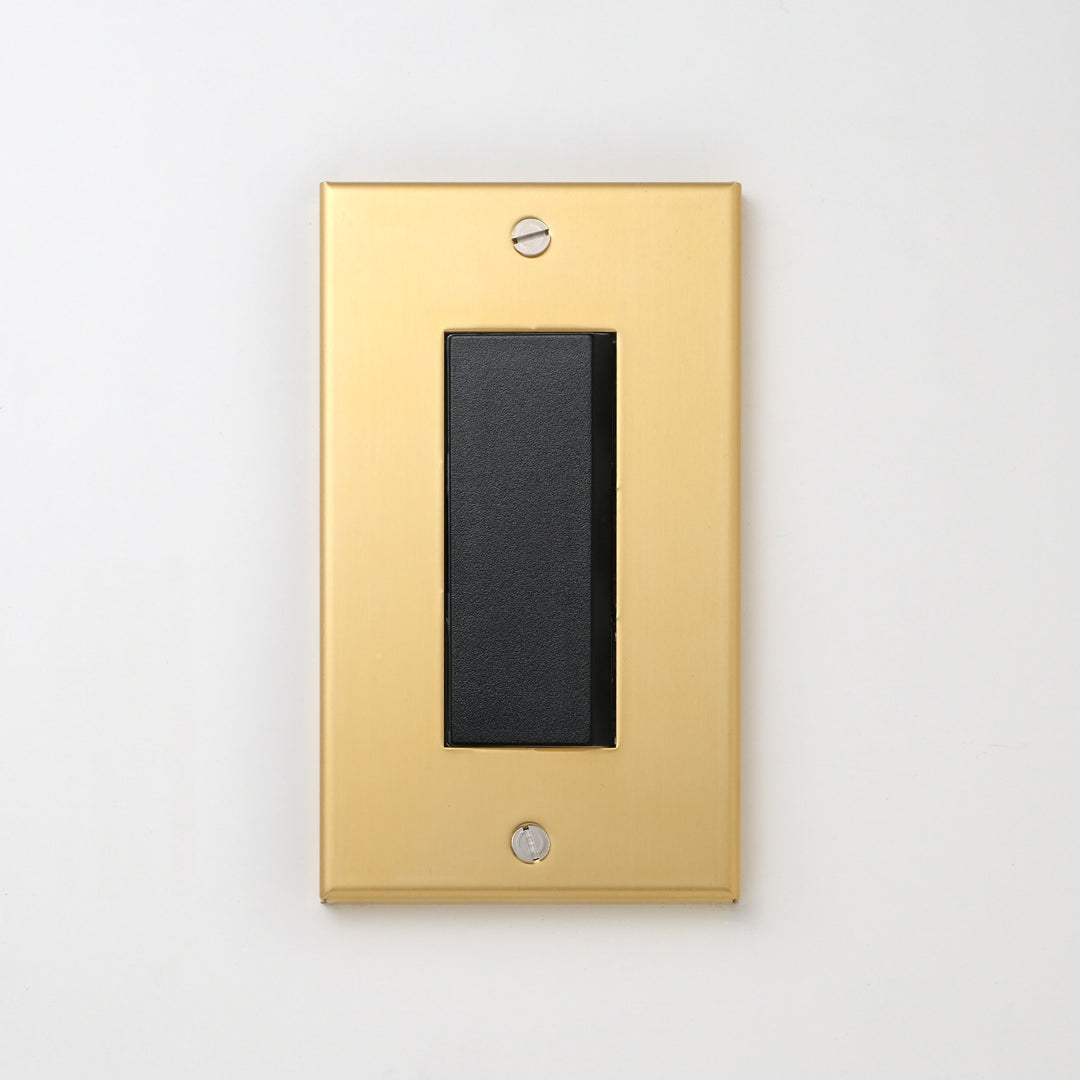 真鍮（素地） プレート + NK スイッチシングル ブラック NKW01008SB