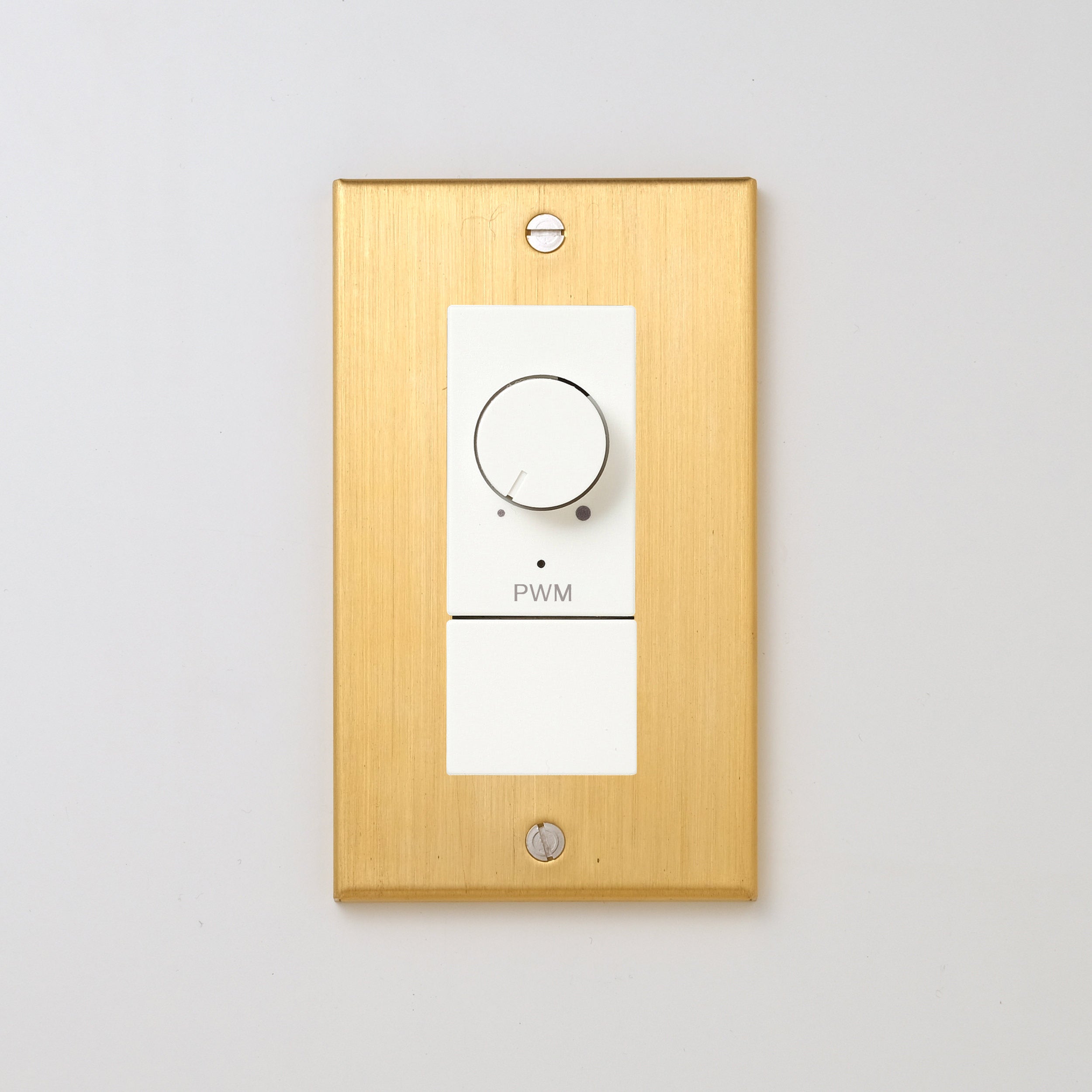 真鍮（ヘアライン） プレート <br>+ NK PWM制御方式(1ch)ライトコントロール＋ブランクチップ付　 ホワイト