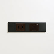 ステンレス（マットブラック）家具用プレート<br>+ NK 埋込コンセント チョコ <br>+ NK 埋込モジュラジャック8極8心 チョコ