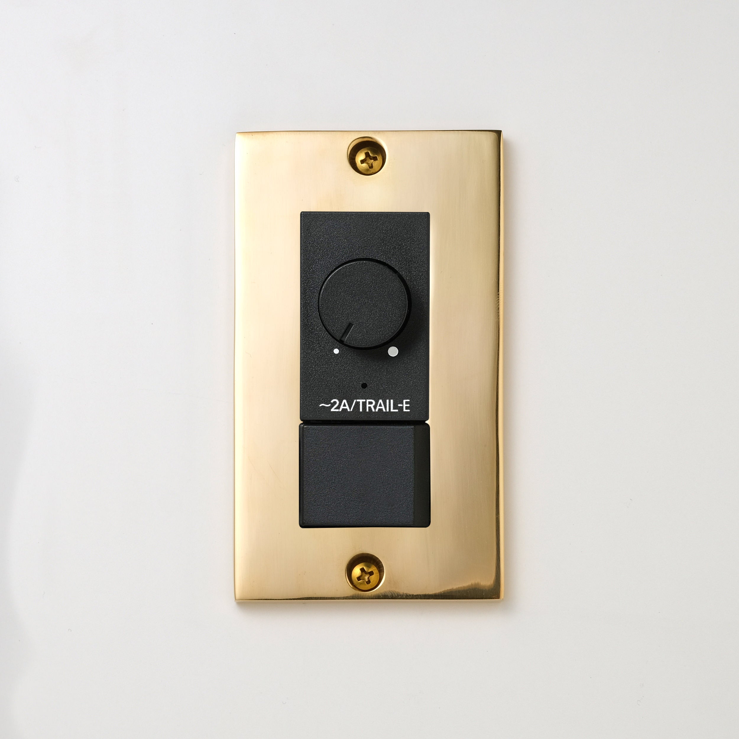 真鍮砂型鋳造（磨き）プレート <br>+ NK 逆位相制御方式ライトコントロール＋片切、3路スイッチ　 ブラック