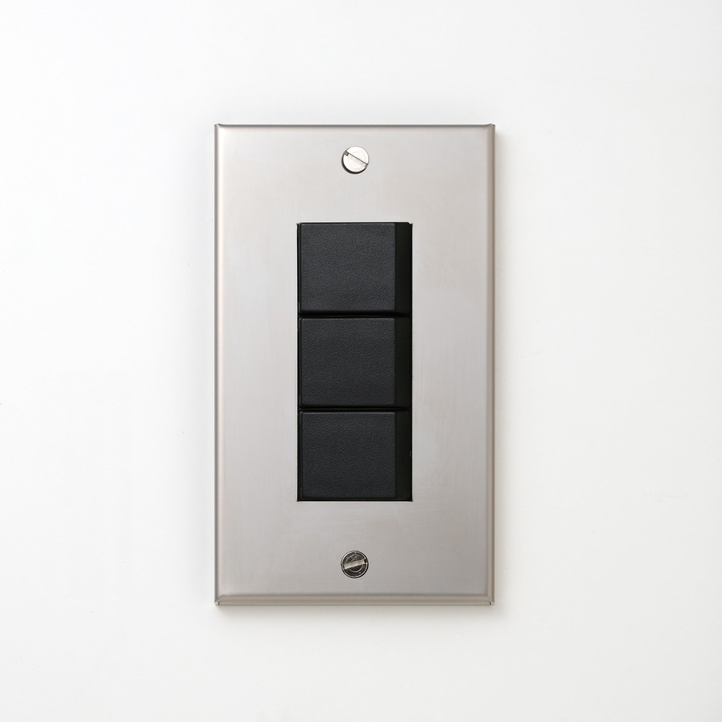 ステンレス（素地） プレート <br>+ NK スイッチトリプル ブラック