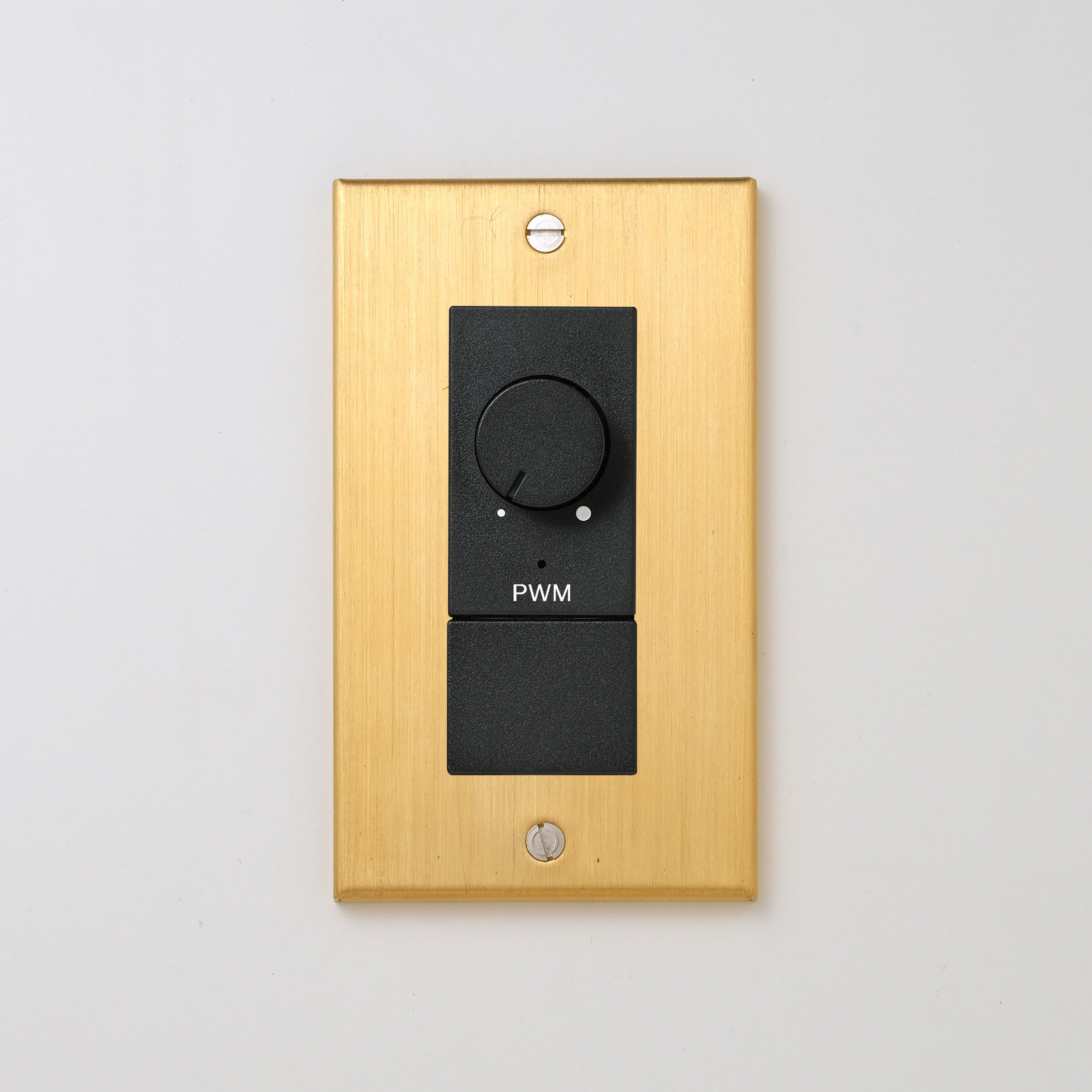 真鍮（ヘアライン） プレート <br>+ NK PWM制御方式(1ch)ライトコントロール＋ブランクチップ付　 ブラック