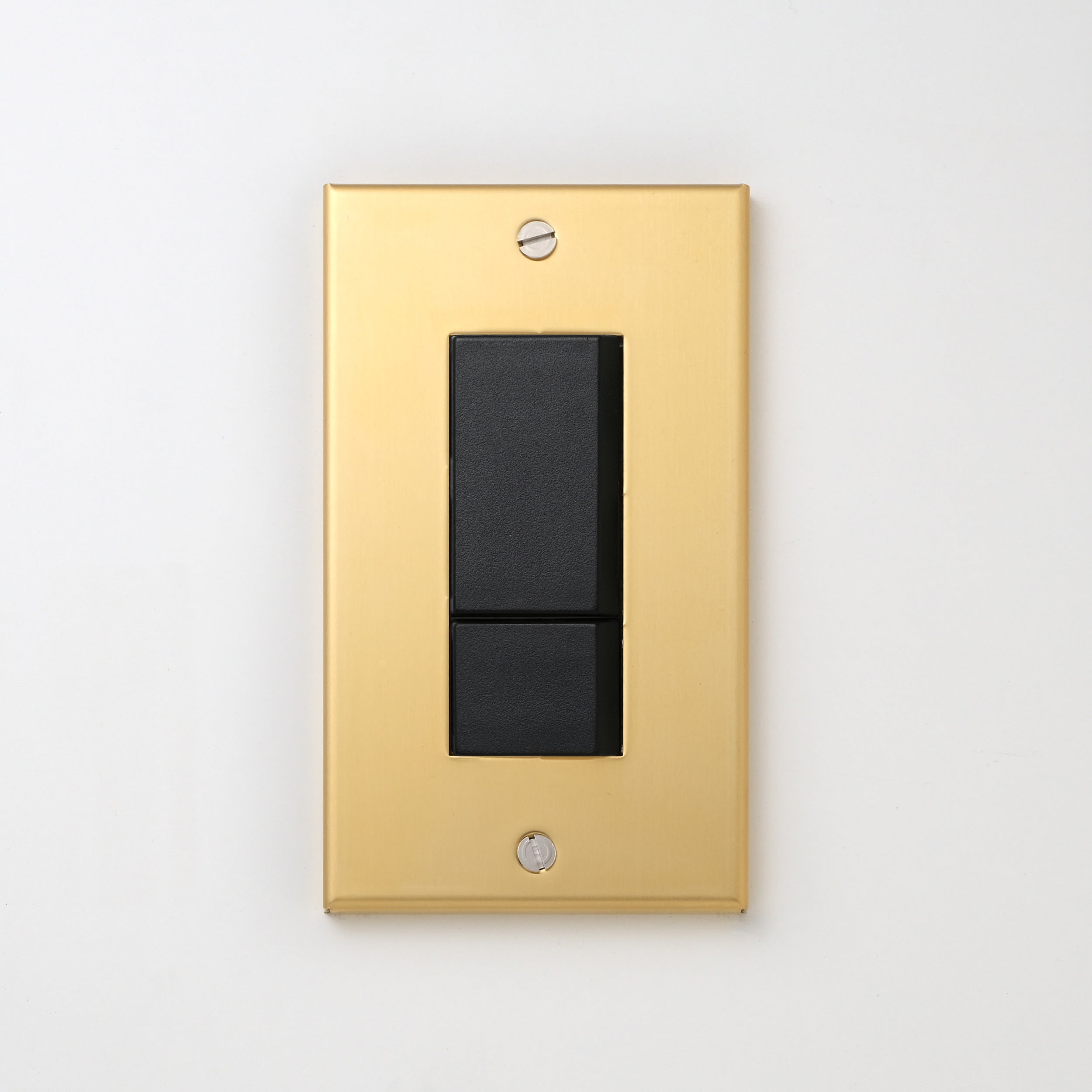 真鍮（素地） プレート <br>+ NK スイッチダブル ブラック