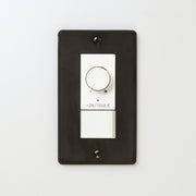 ステンレス（黒染）プレート <br>+ NK 逆位相制御方式ライトコントロール＋片切、3路スイッチ　 ホワイト