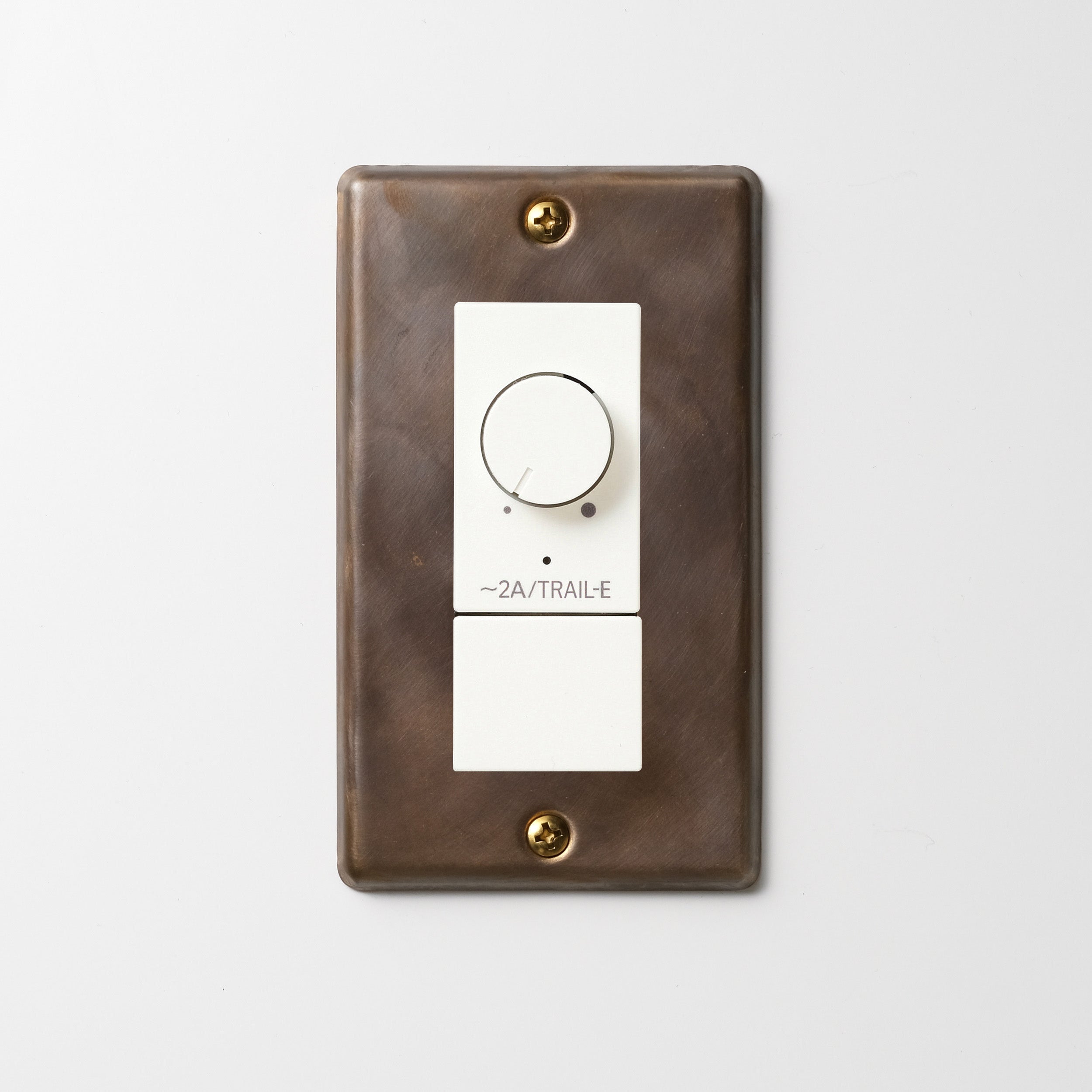 真鍮（燻し） プレート <br>+ NK 逆位相制御方式ライトコントロール＋ブランクチップ付　 ホワイト