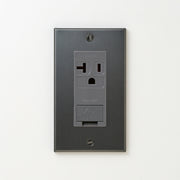 ステンレス（マットブラック）プレート <br>+ NK 埋込アースターミナル付接地15A、20Aコンセント 125V　グレー