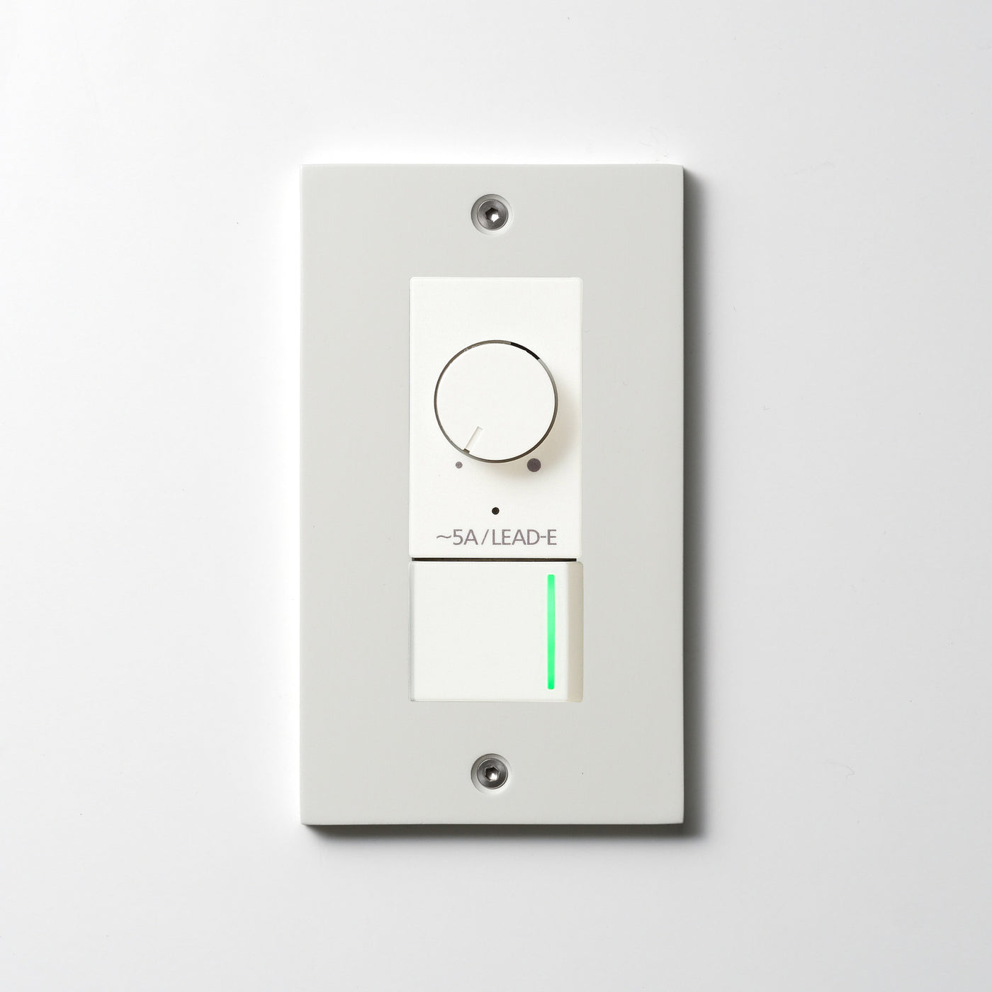 アルミダイキャスト（ホワイト）プレート  <br>+ NK 正位相制御方式ライトコントロール＋片切、3路ガイドランプ（グリーン）スイッチ　 ホワイト