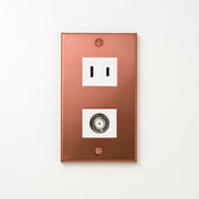 銅色（マット） プレート<br>+ NK 新4K8K衛星放送対応 埋込小型高シールドテレビ端子 ホワイト <br>+ NK 埋込コンセント ホワイト