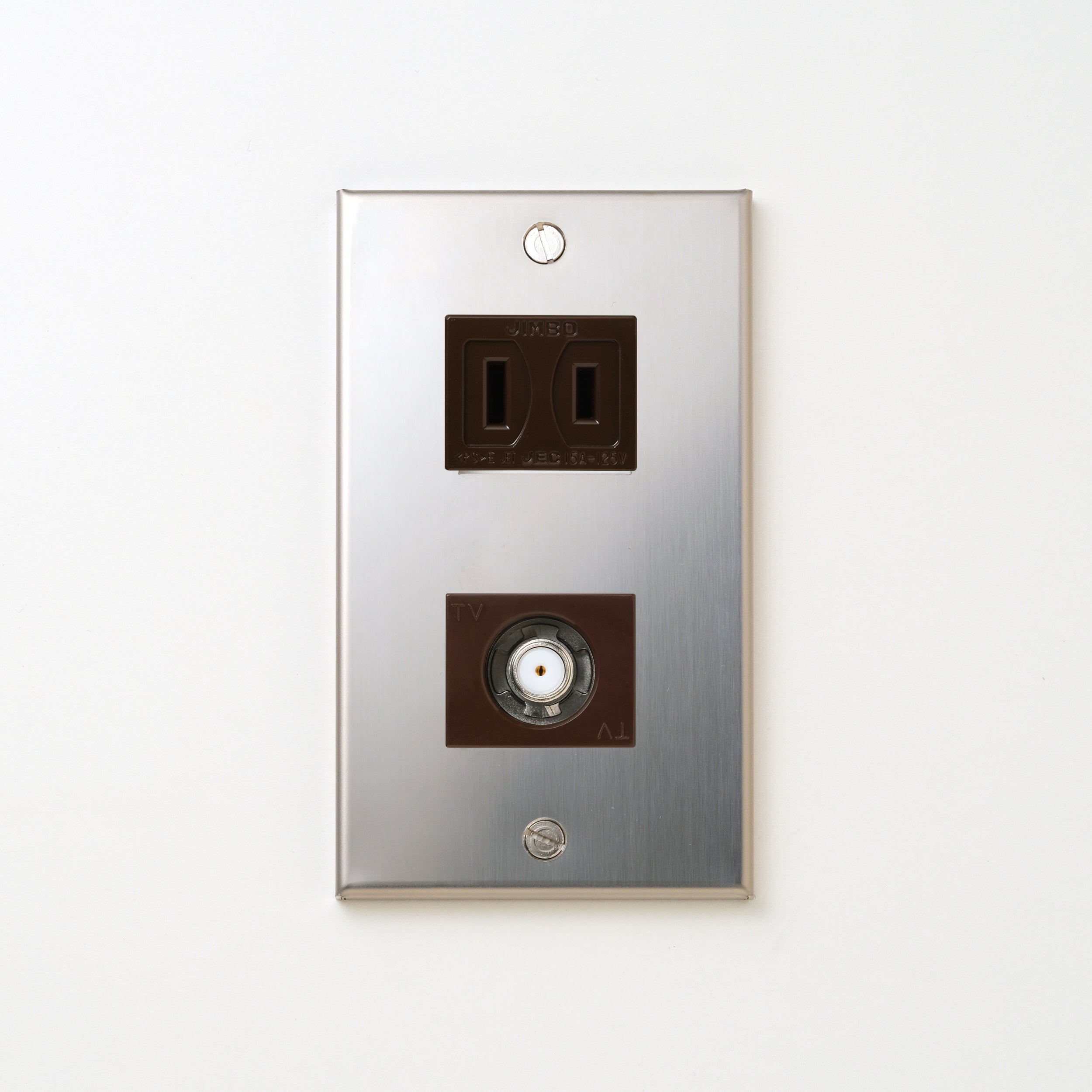 ステンレス（素地） プレート<br>+ NK 新4K8K衛星放送対応 埋込小型高シールドテレビ端子 チョコ <br>+ NK 埋込コンセント チョコ