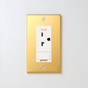 真鍮（素地） プレート <br>+ NK 埋込アースターミナル付接地15A、20Aコンセント 250V　ホワイト