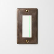 真鍮（燻し） プレート <br>+ NK 片切、3路ガイドランプ（グリーン）付スイッチシングル  ホワイト