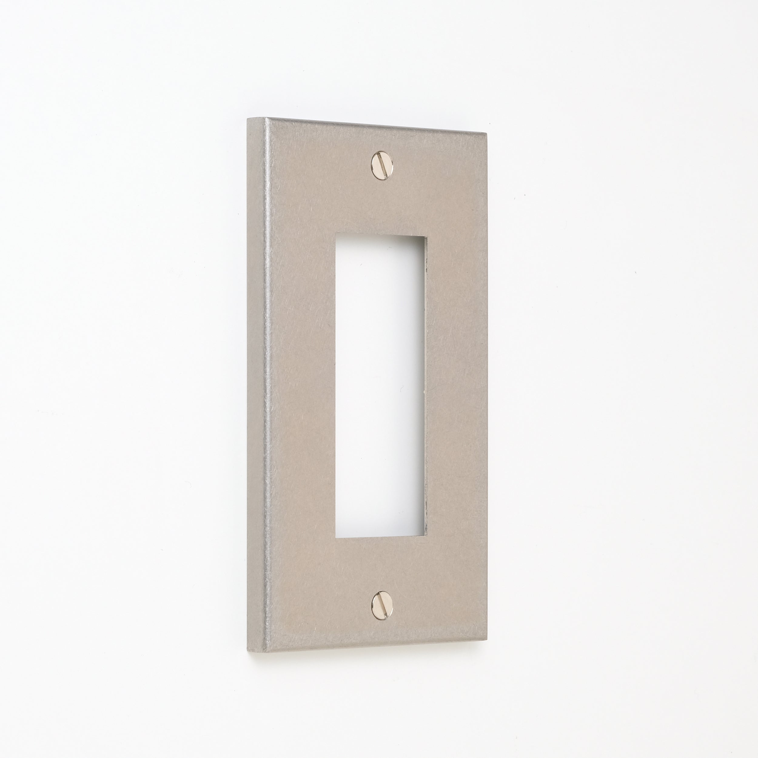 コンセンティック ステンレスバイブレーション プレート１連３口用 