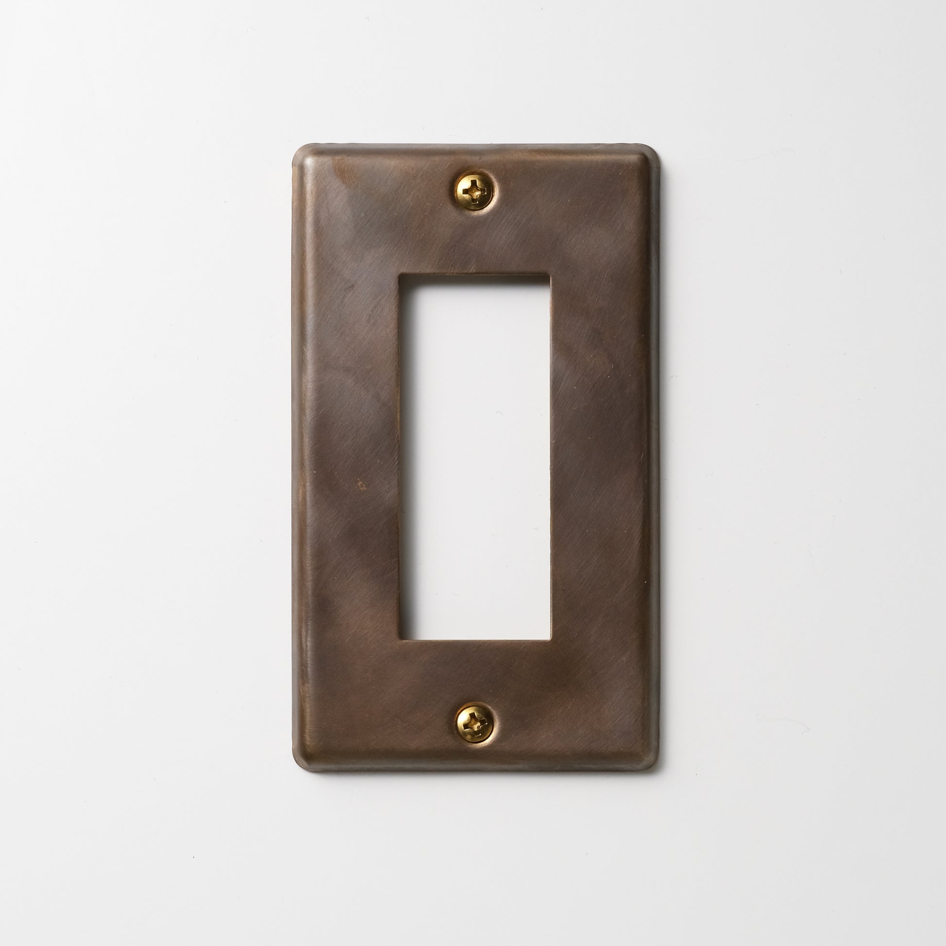 OHM 真鍮メッキエイジング プレート１連３口用 