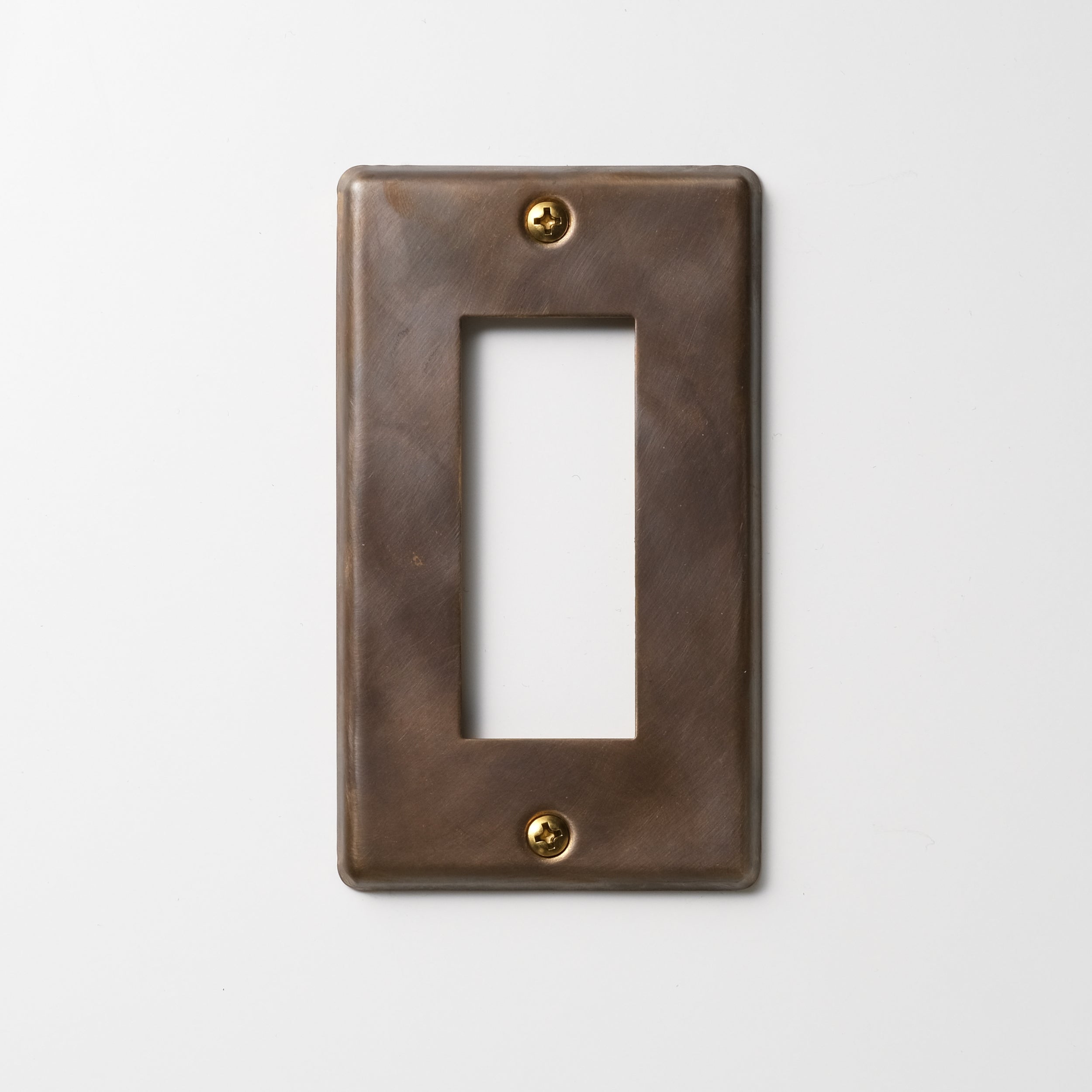 OHM 真鍮メッキエイジング プレート１連３口用 