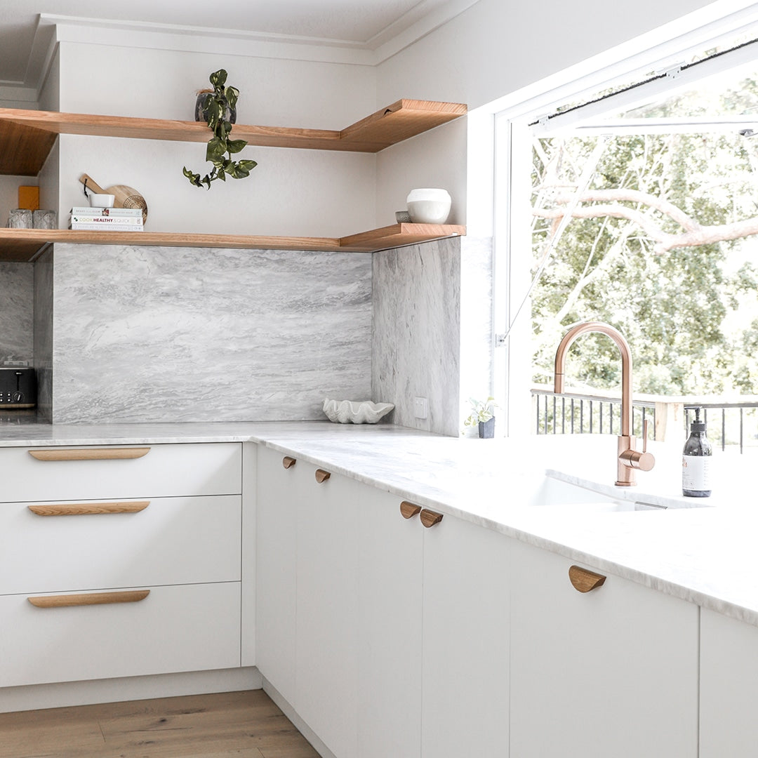 エリシアン・台付1穴 キッチン用混合水栓　ハンドシャワータイプ 銅