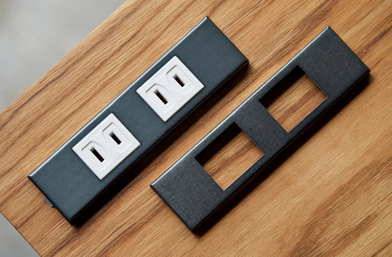 コンセンティックブラック バイブレーション 家具用プレート２口用 