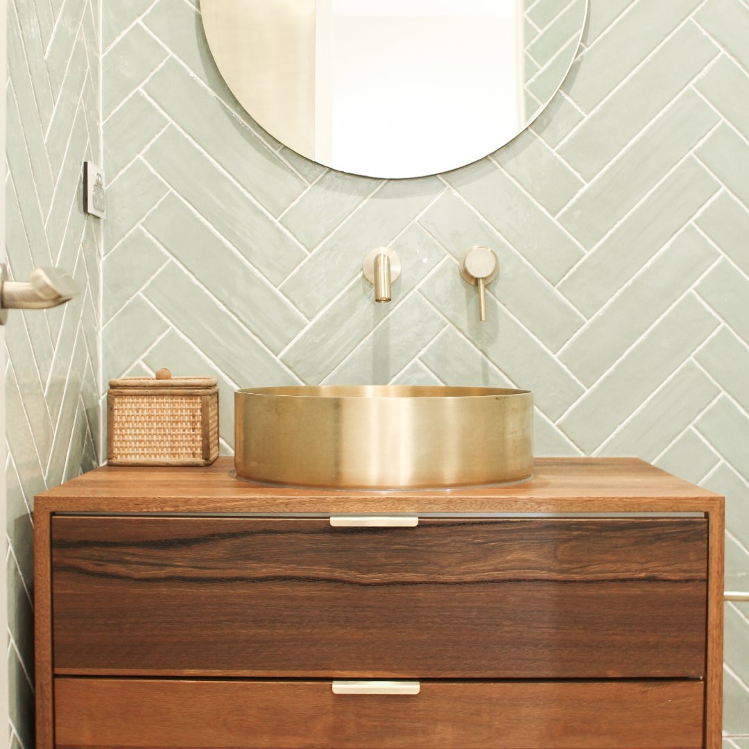 ハーロウラウンドベイスンシンク 真鍮