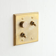 フタガミ スイッチ 真鍮 ２連 ２トグル＋LED調光器